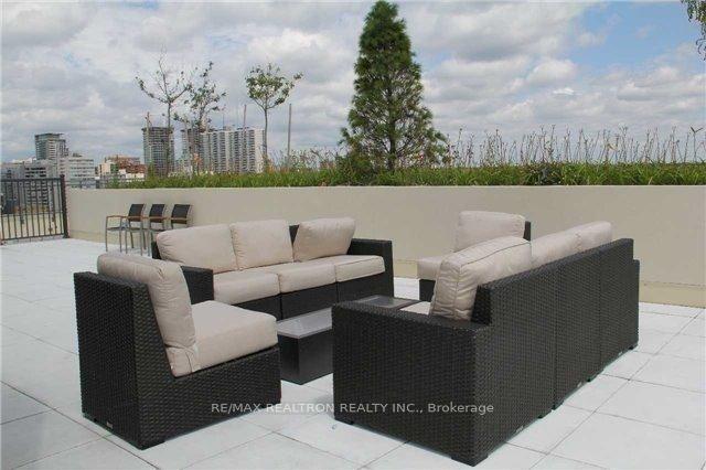 Photo 11 of Unit 422, 23 Glebe Road W, Toronto, Yonge-Eglinton — HOMEH