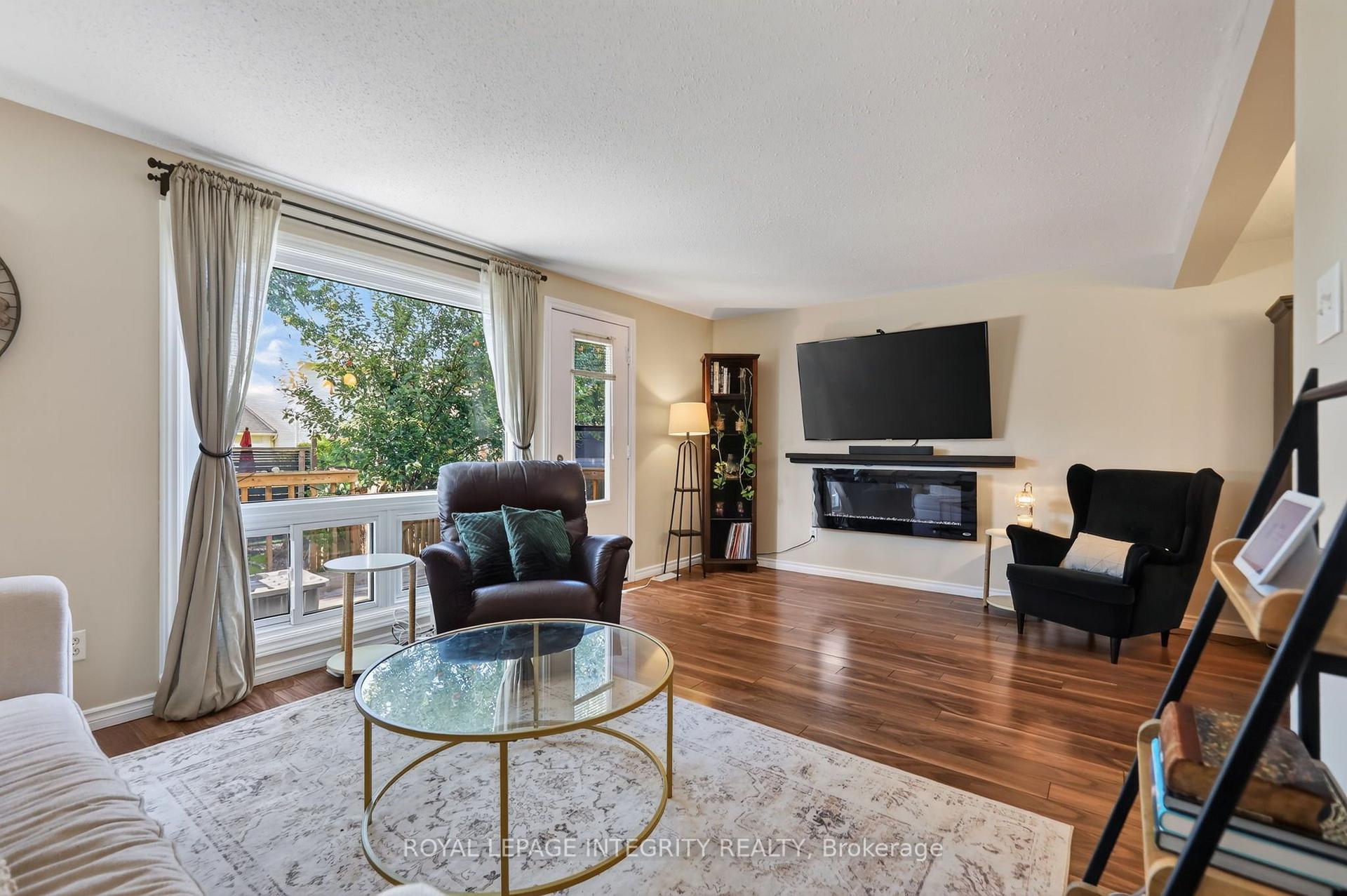 Photo 17 of 1723 Lafrance Drive, Ottawa, Queenswood Heights South — HOMEH