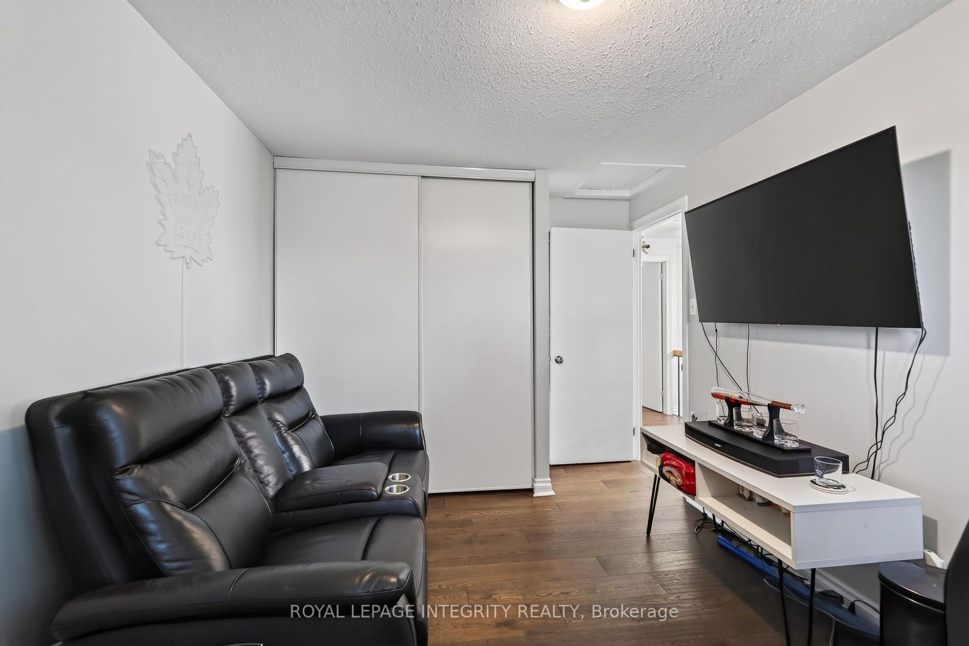 Photo 30 of 1723 Lafrance Drive, Ottawa, Queenswood Heights South — HOMEH