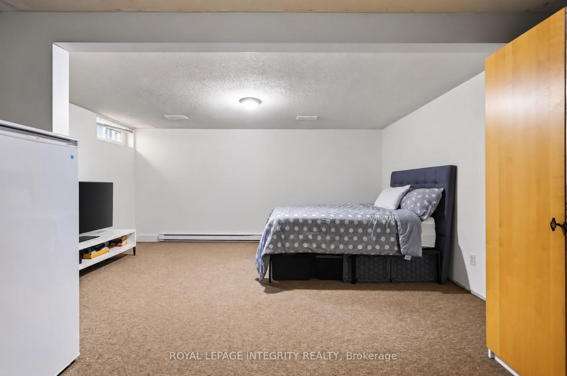 Photo 38 of 1723 Lafrance Drive, Ottawa, Queenswood Heights South — HOMEH