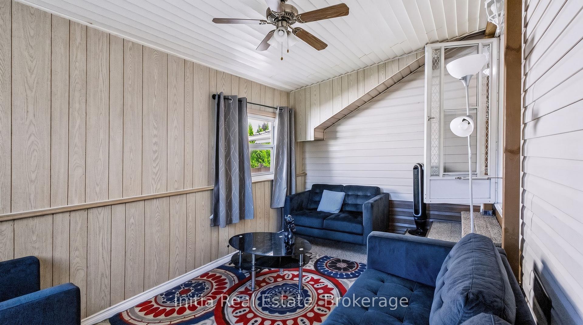 Photo 21 of 726 Sandison Street N, Windsor, Roseland East — HOMEH
