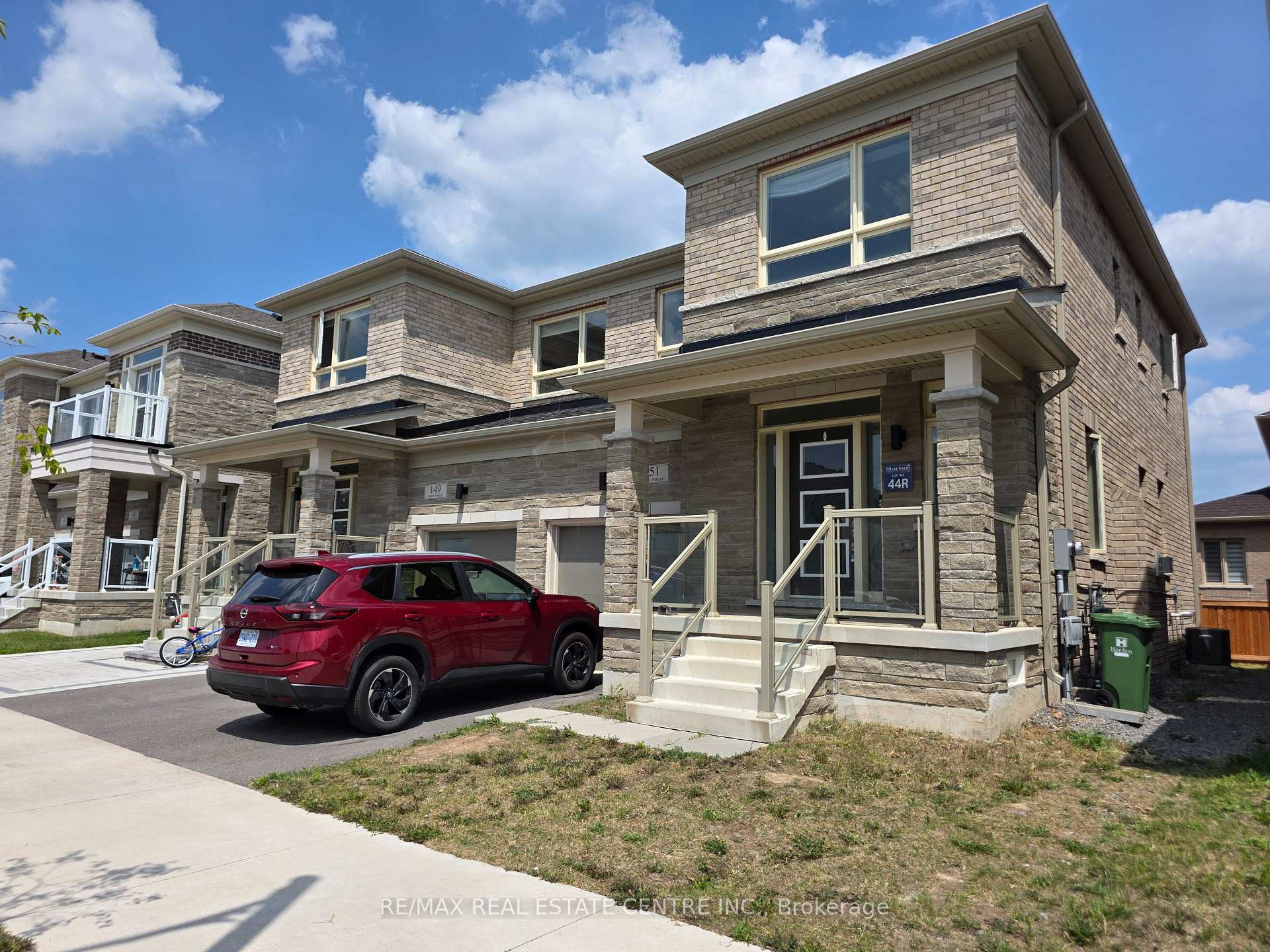 Photo of Unit BSMT, 151 Agro Street