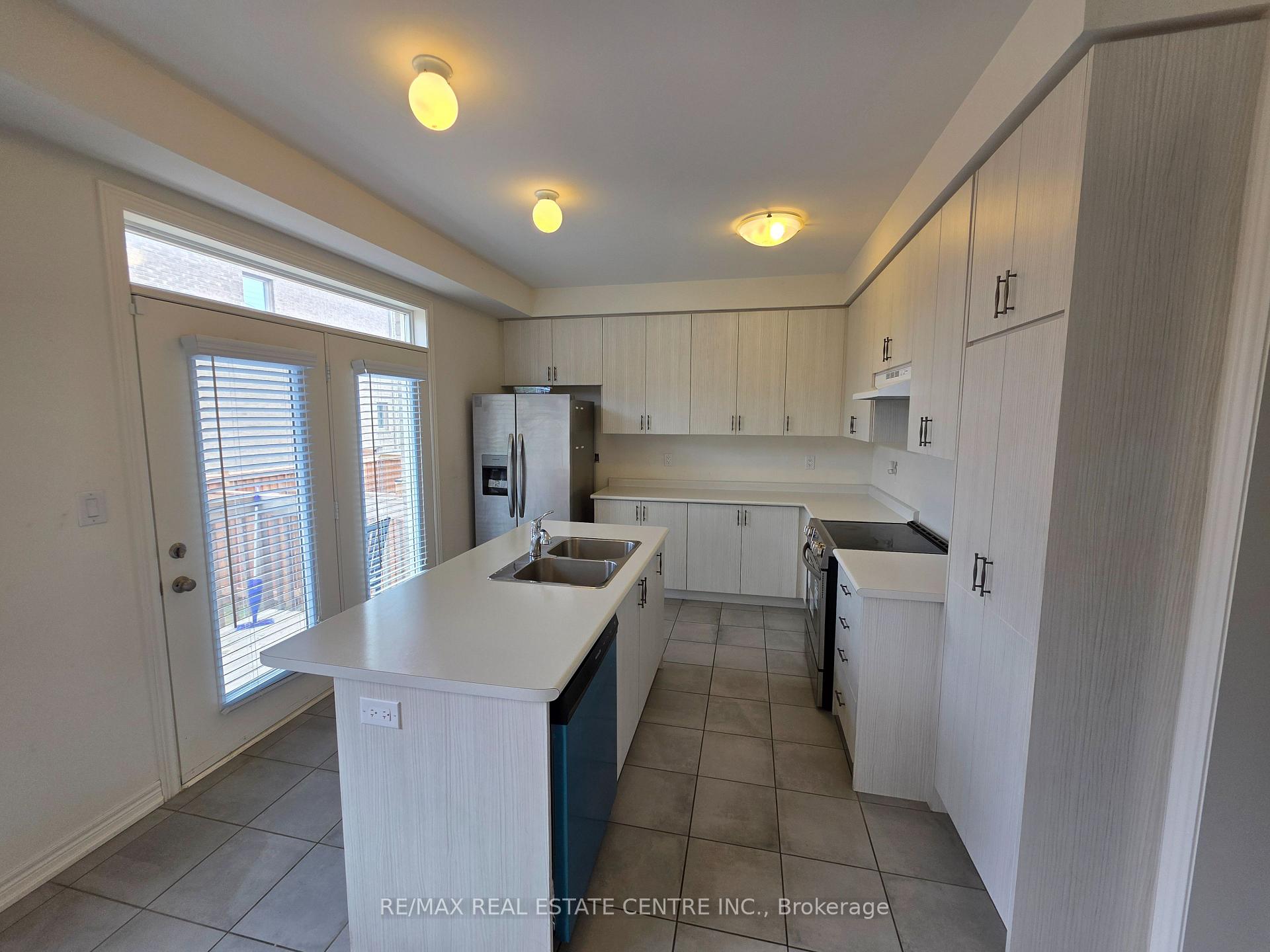 Photo 13 of Unit BSMT, 151 Agro Street, Hamilton, Waterdown — HOMEH