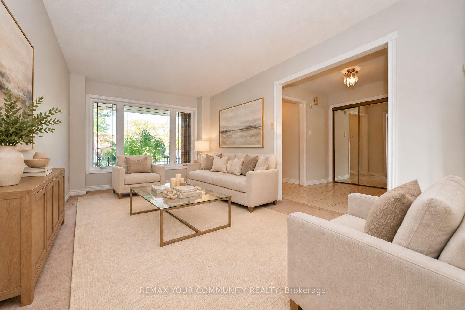Photo 7 of 38 Muster Court, Markham, Buttonville — HOMEH