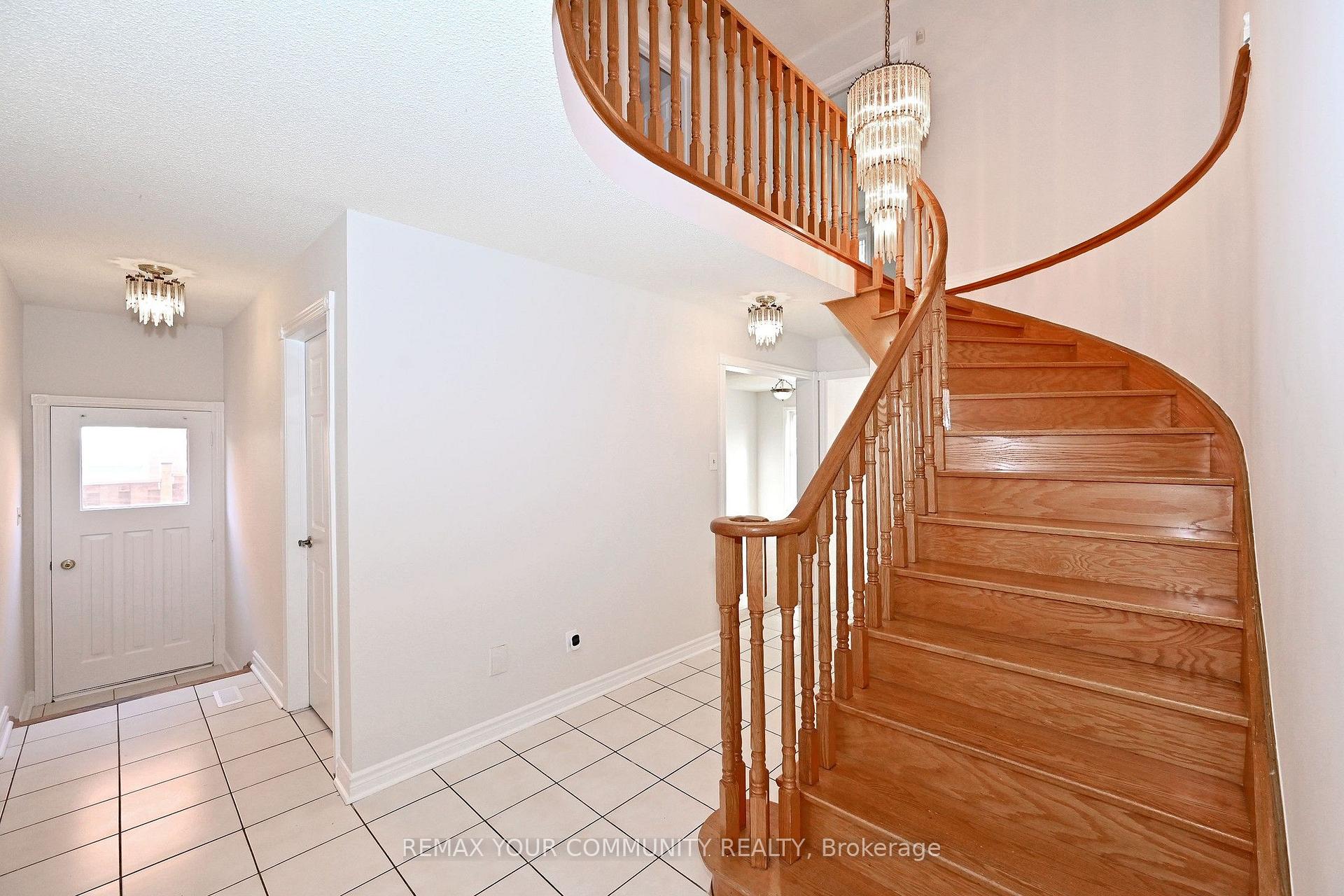 Photo 27 of 38 Muster Court, Markham, Buttonville — HOMEH