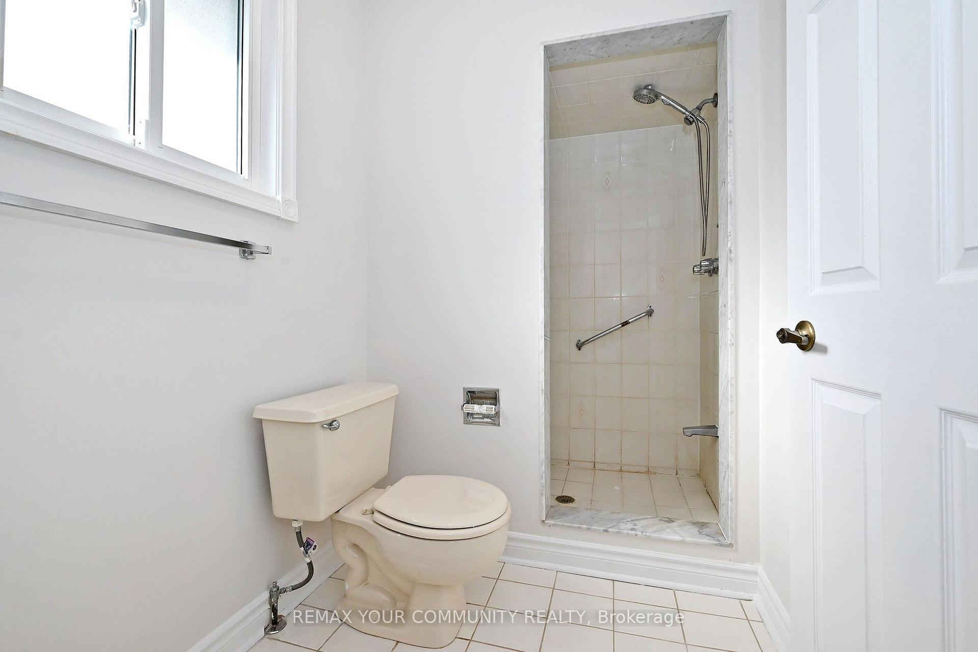 Photo 37 of 38 Muster Court, Markham, Buttonville — HOMEH