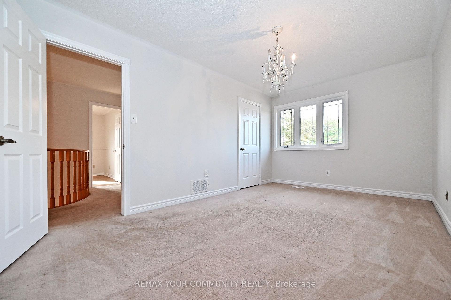 Photo 41 of 38 Muster Court, Markham, Buttonville — HOMEH