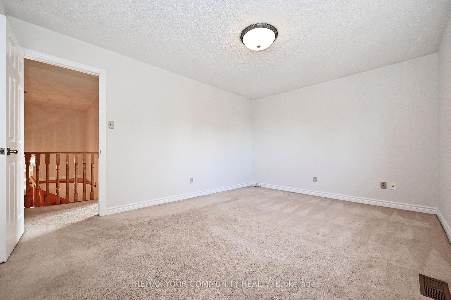 Photo 46 of 38 Muster Court, Markham, Buttonville — HOMEH