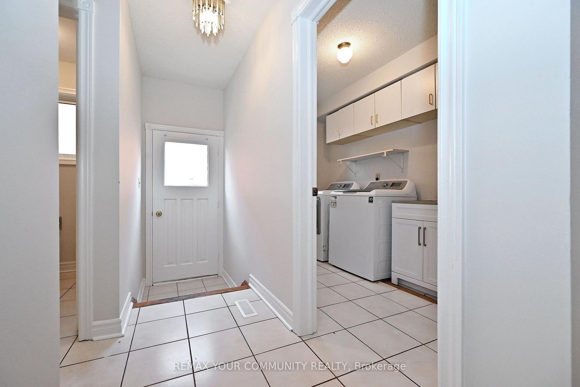 Photo 53 of 38 Muster Court, Markham, Buttonville — HOMEH