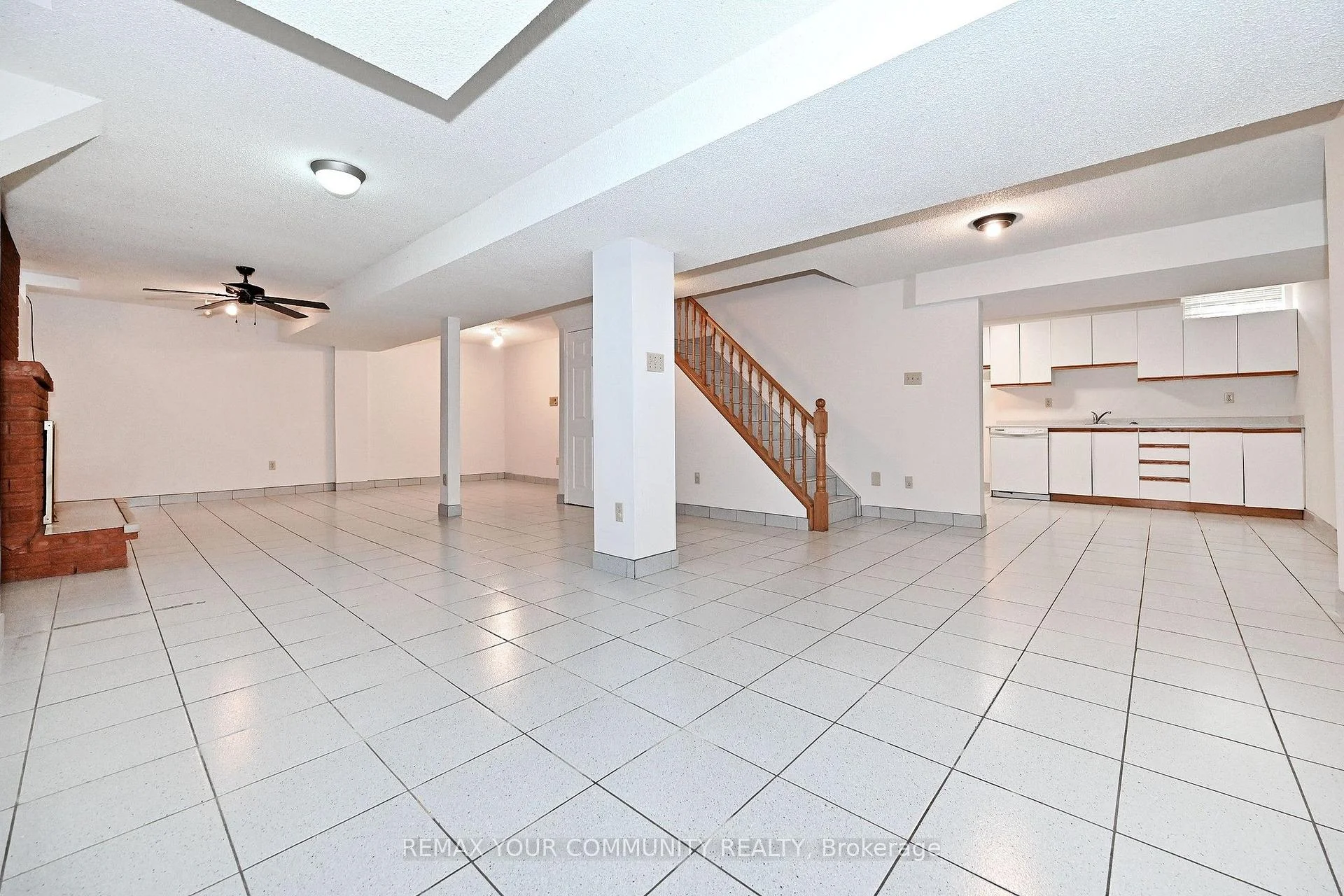 Photo 56 of 38 Muster Court, Markham, Buttonville — HOMEH