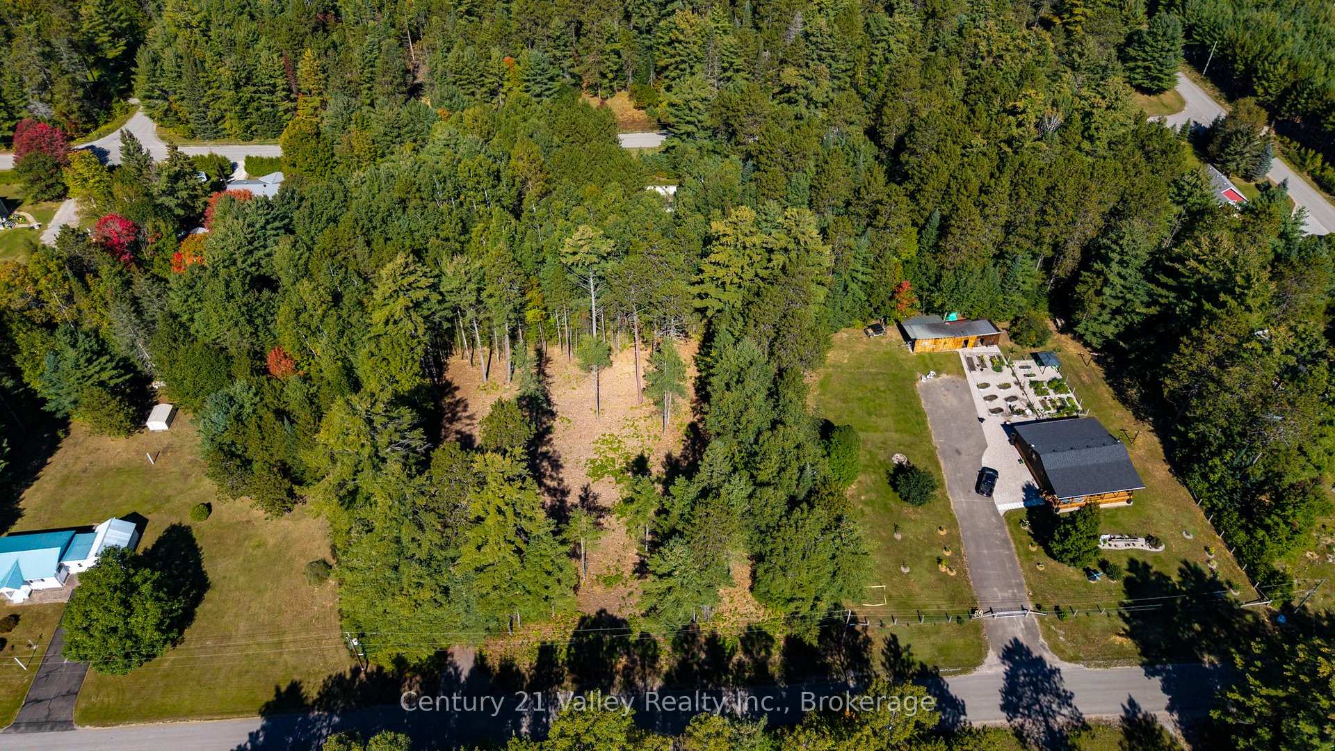 Photo 10 of 536 Pine Street, Greater Madawaska, Greater Madawaska — HOMEH