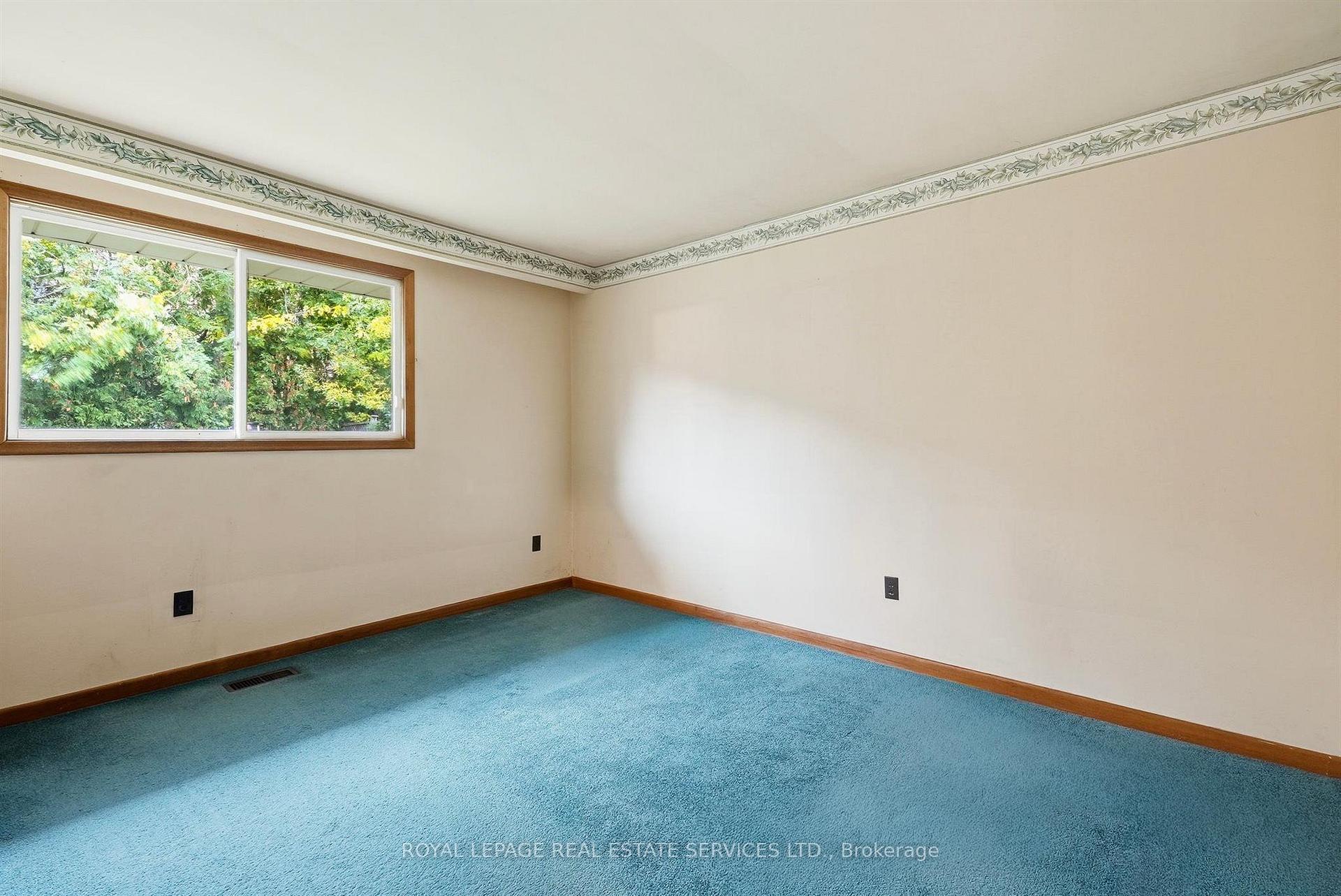 Photo 18 of 30 Vanguard Drive, Etobicoke, Islington-City Centre West — HOMEH