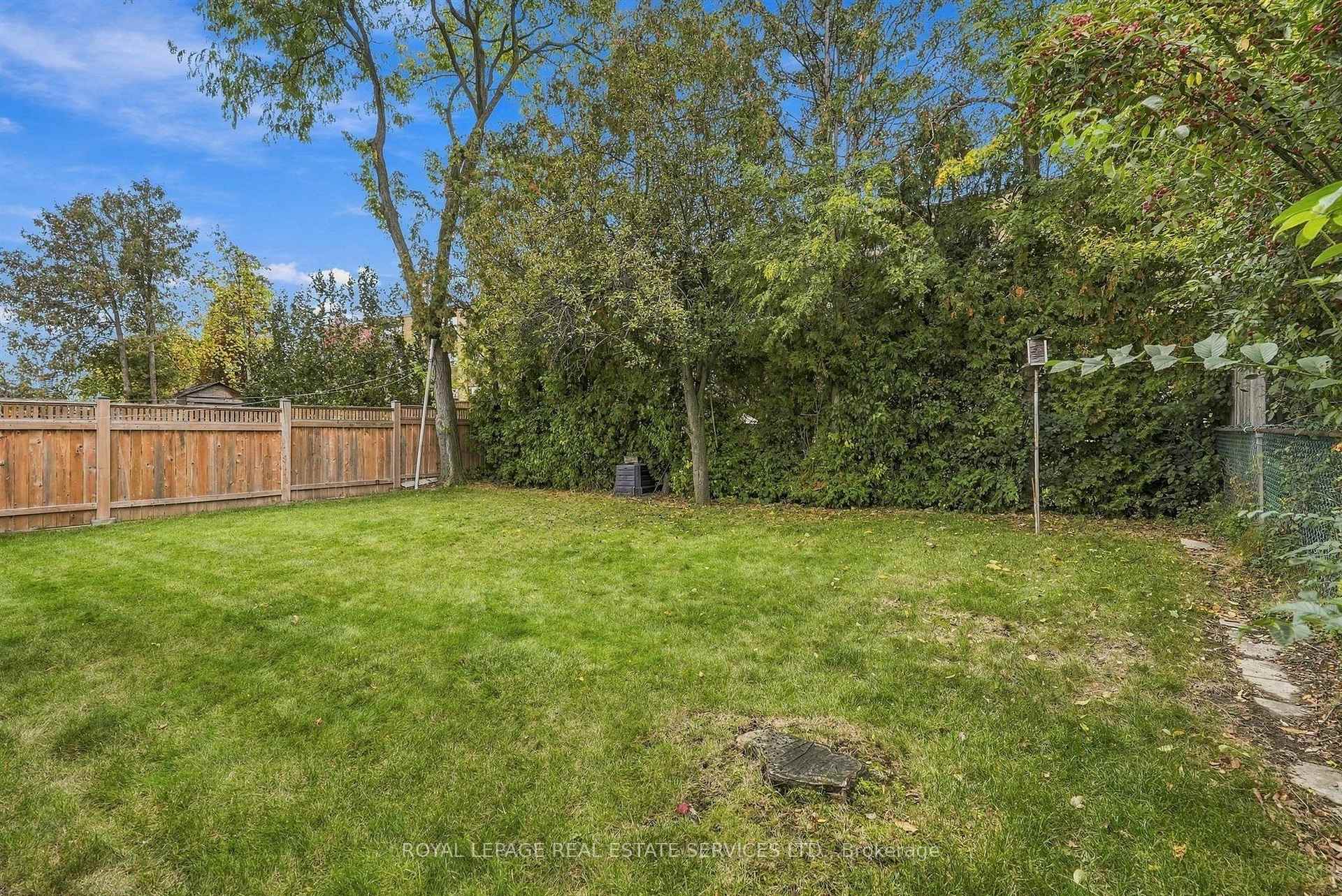 Photo 37 of 30 Vanguard Drive, Etobicoke, Islington-City Centre West — HOMEH