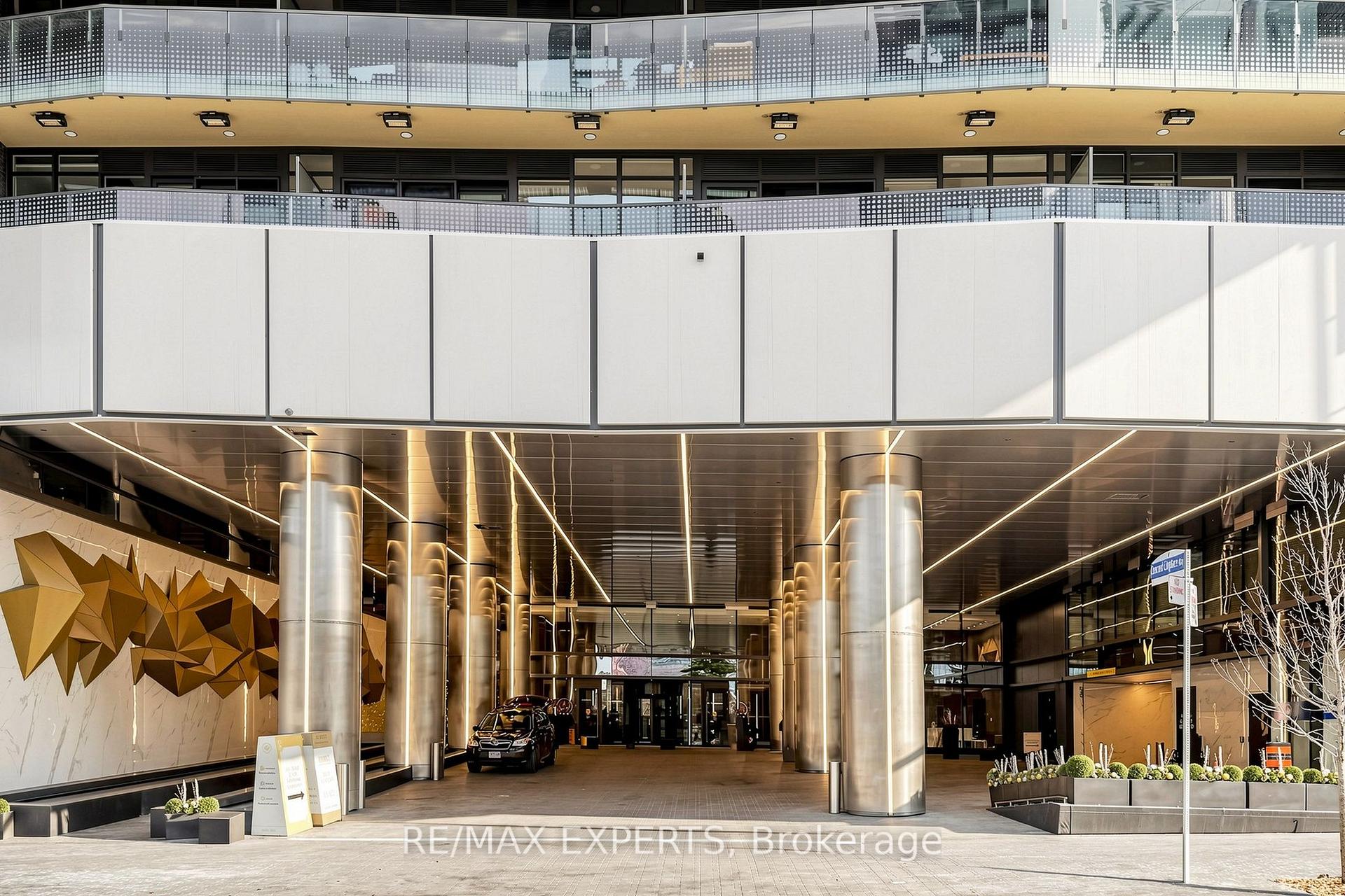 Photo 3 of Unit 2208, 1 Concord Way, Toronto, Waterfront Communities — HOMEH