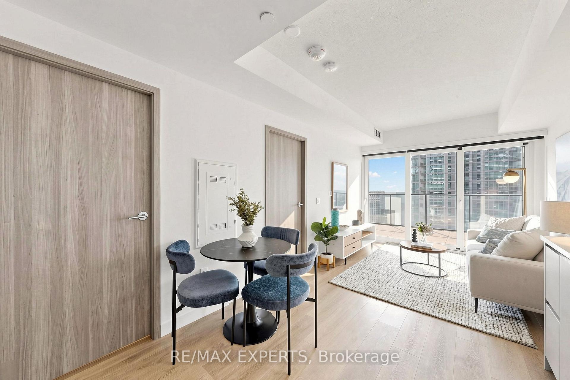 Photo 11 of Unit 2208, 1 Concord Way, Toronto, Waterfront Communities — HOMEH
