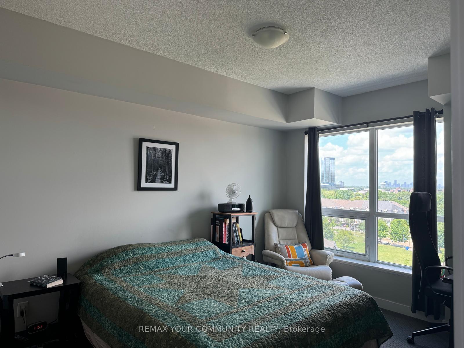 Photo 14 of Unit 827, 120 Dallimore Circle, North York, Banbury-Don Mills — HOMEH