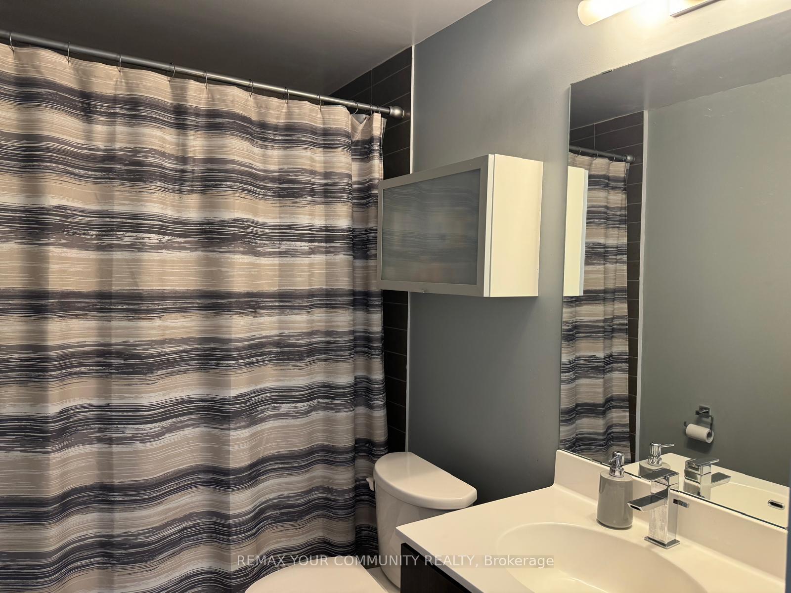 Photo 26 of Unit 827, 120 Dallimore Circle, North York, Banbury-Don Mills — HOMEH