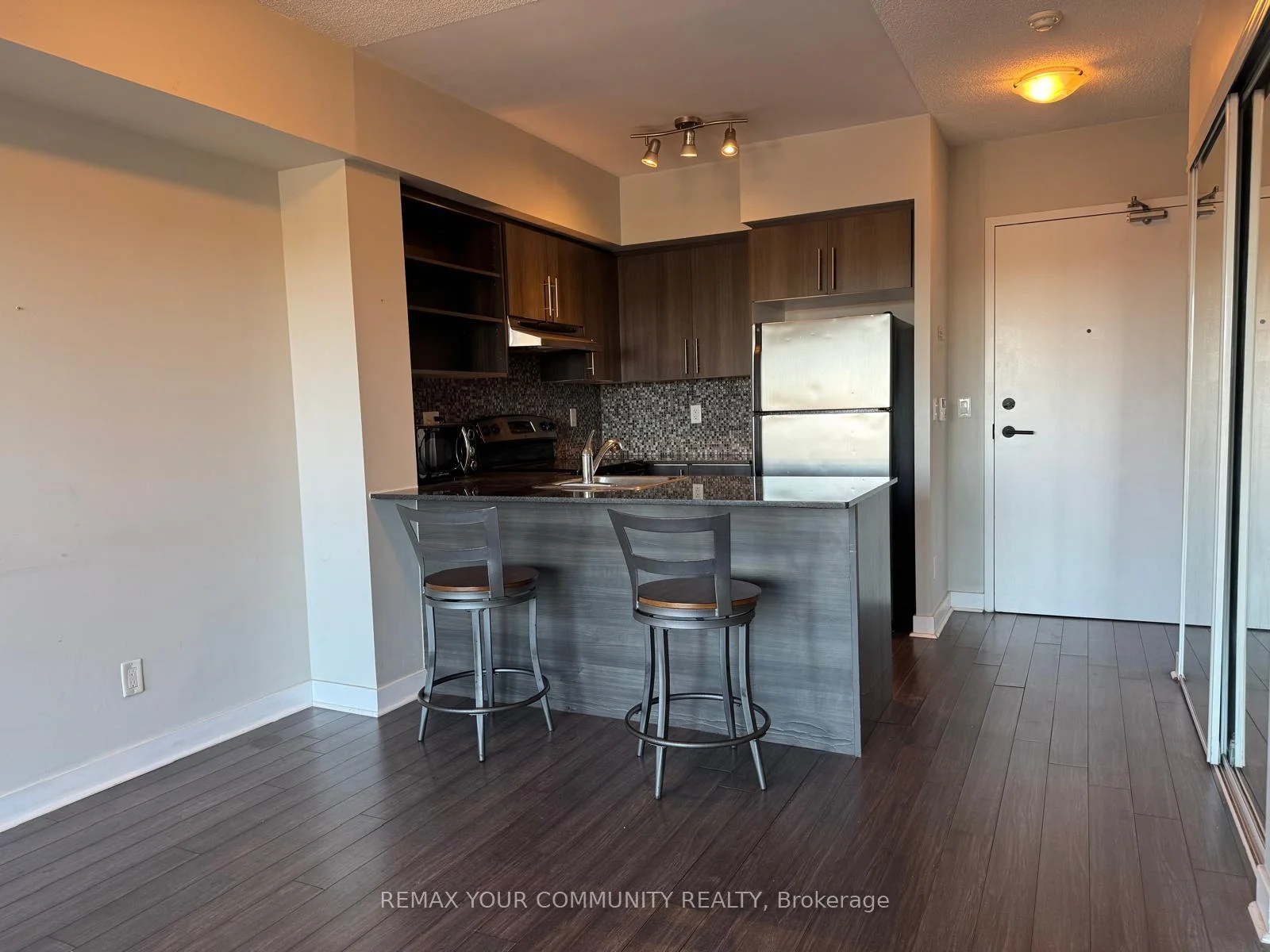 Photo 19 of Unit 827, 120 Dallimore Circle, North York, Banbury-Don Mills — HOMEH