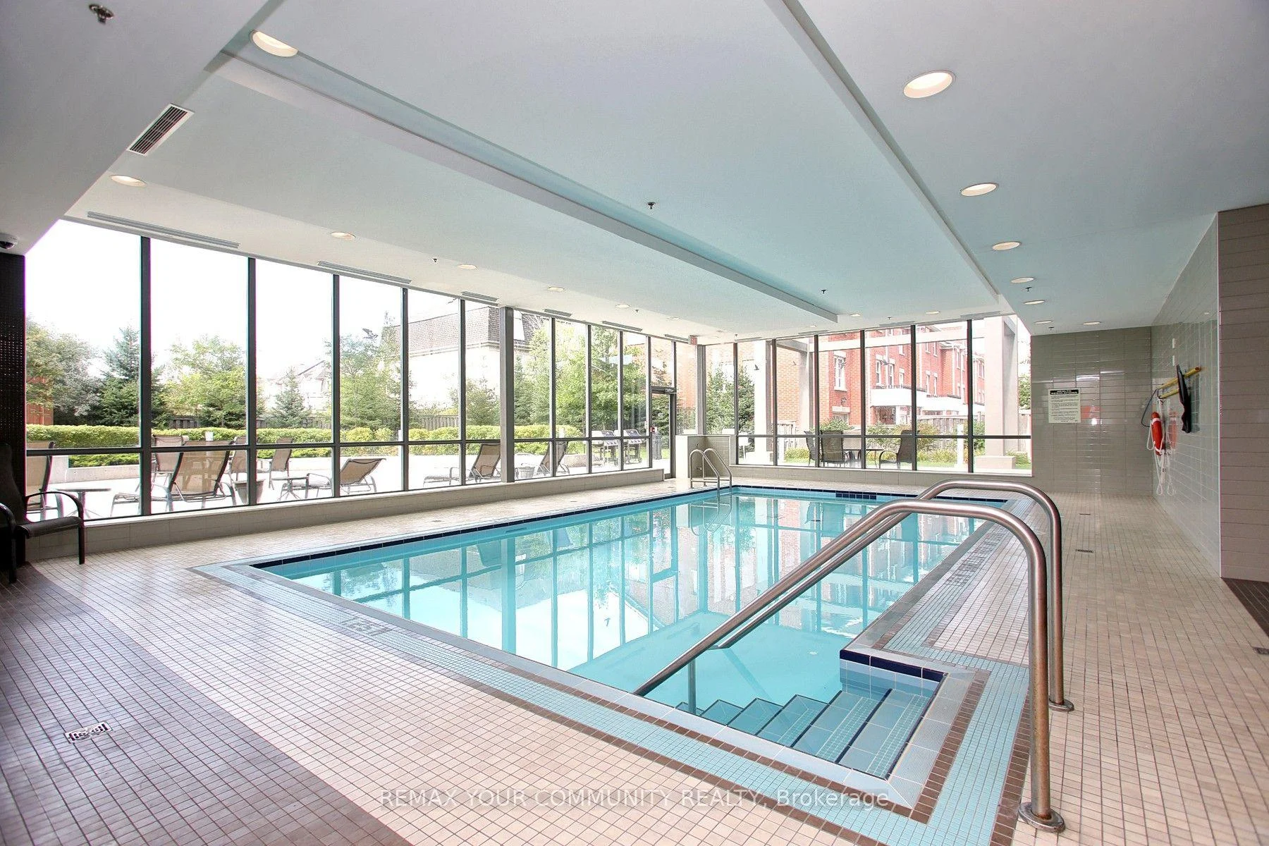 Photo 27 of Unit 827, 120 Dallimore Circle, North York, Banbury-Don Mills — HOMEH