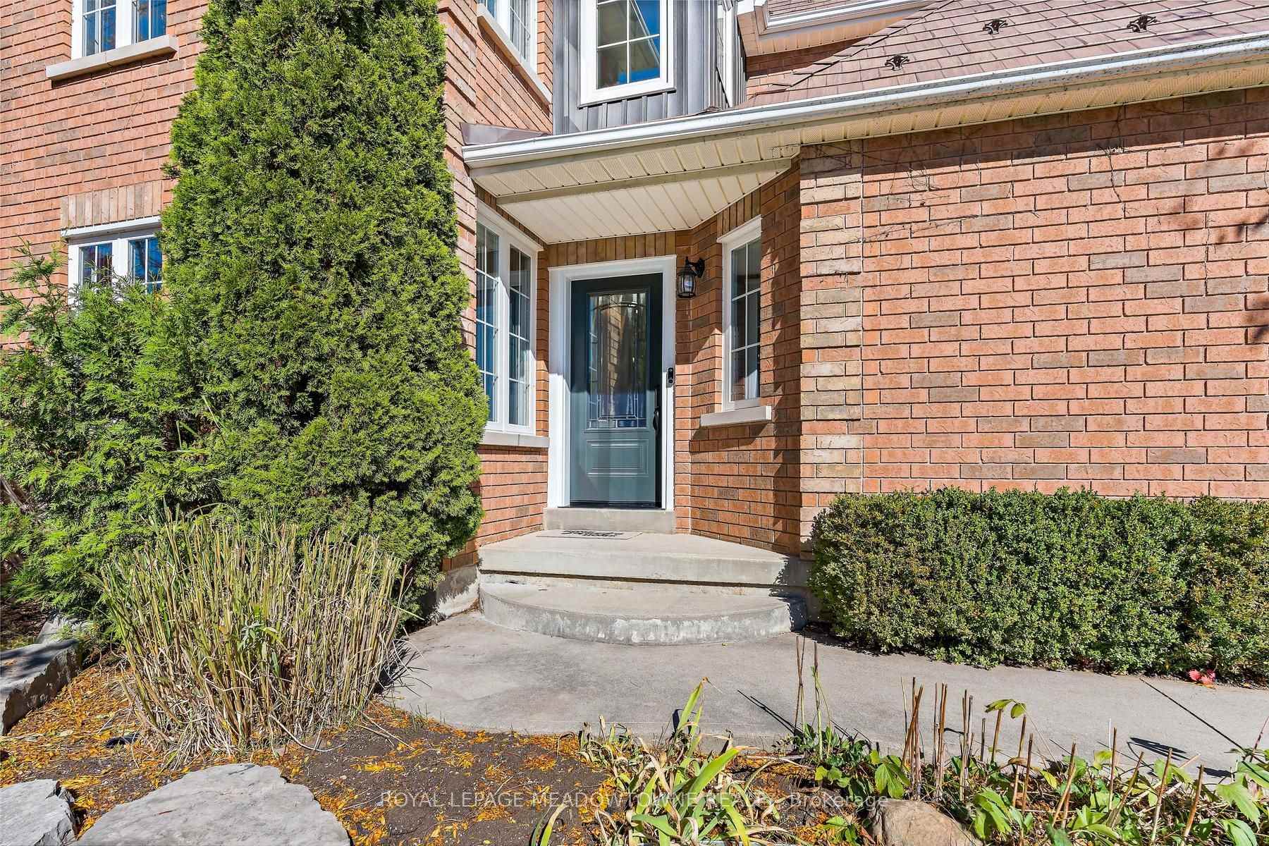 Photo 5 of 82 Eaton Street, Halton Hills, Georgetown — HOMEH