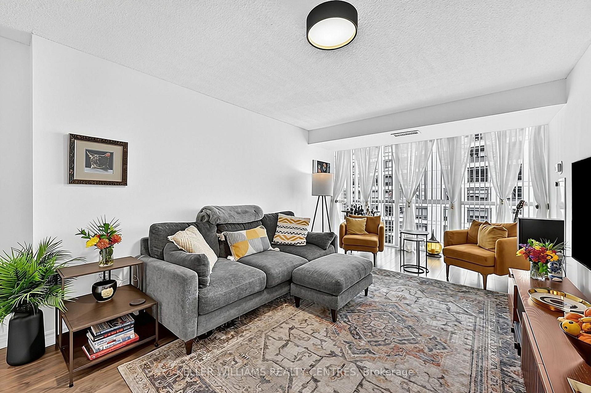 Photo 16 of Unit 408, 270 Davis Drive, Newmarket, Central Newmarket — HOMEH