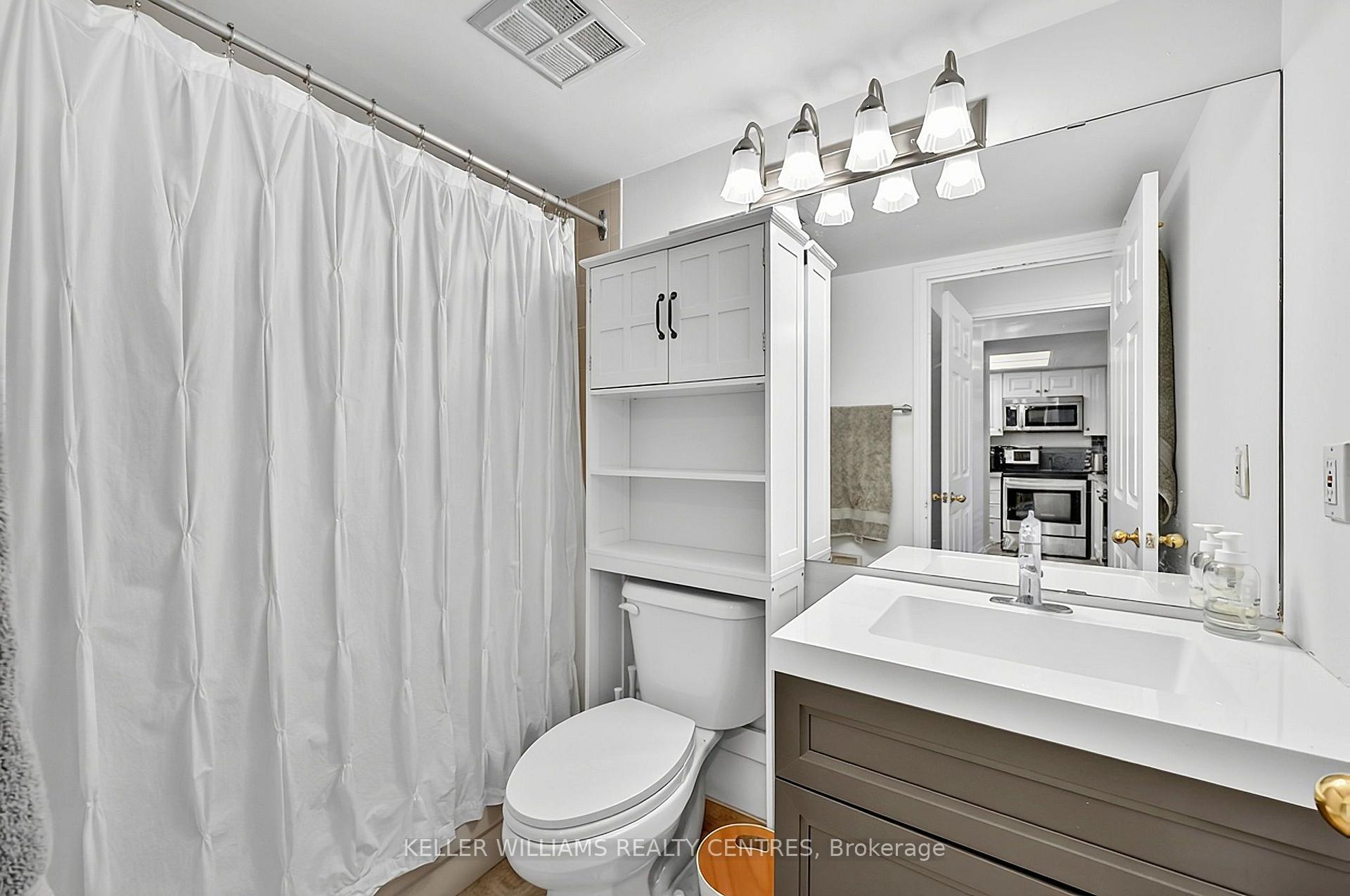 Photo 23 of Unit 408, 270 Davis Drive, Newmarket, Central Newmarket — HOMEH