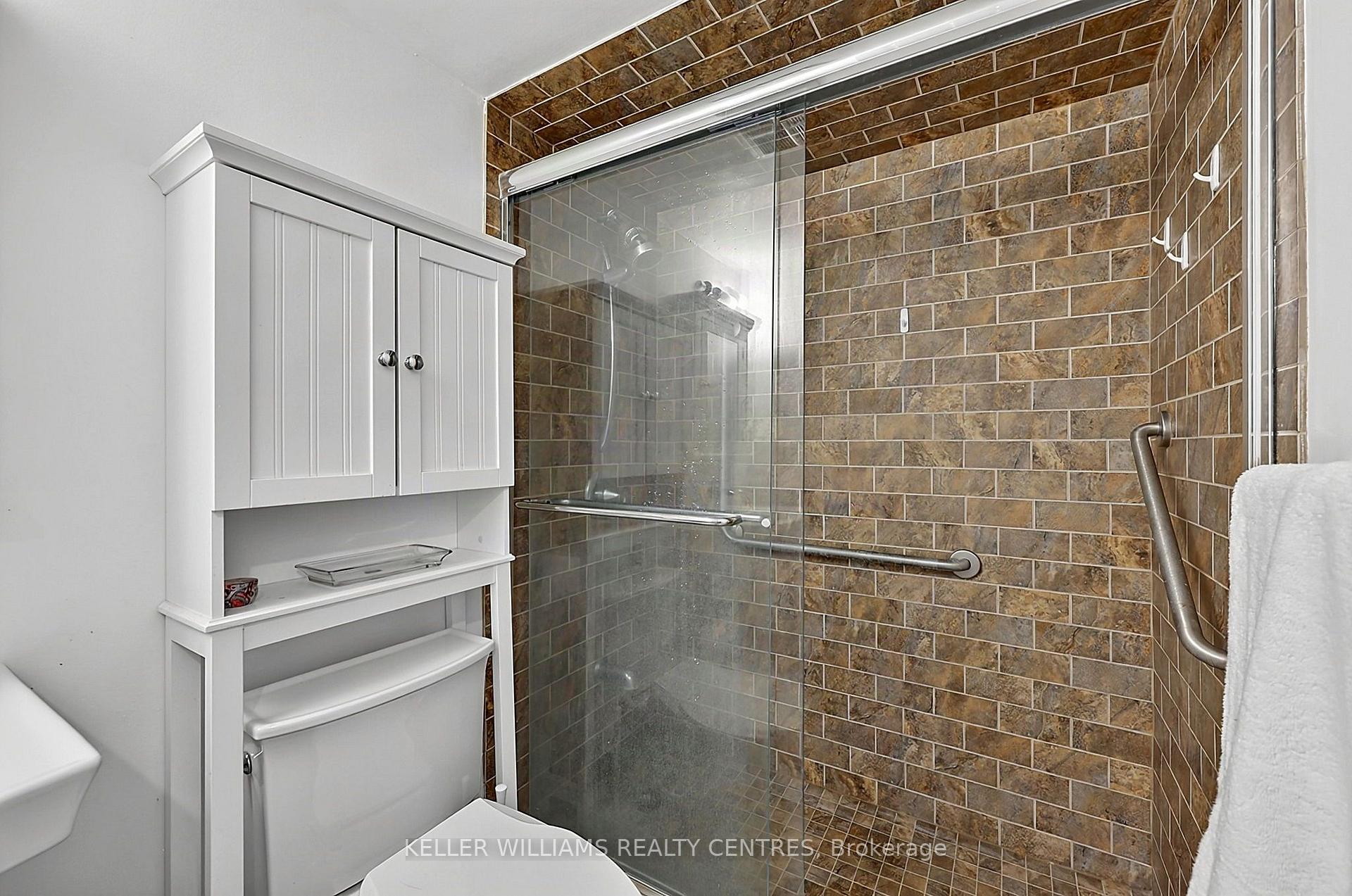 Photo 28 of Unit 408, 270 Davis Drive, Newmarket, Central Newmarket — HOMEH