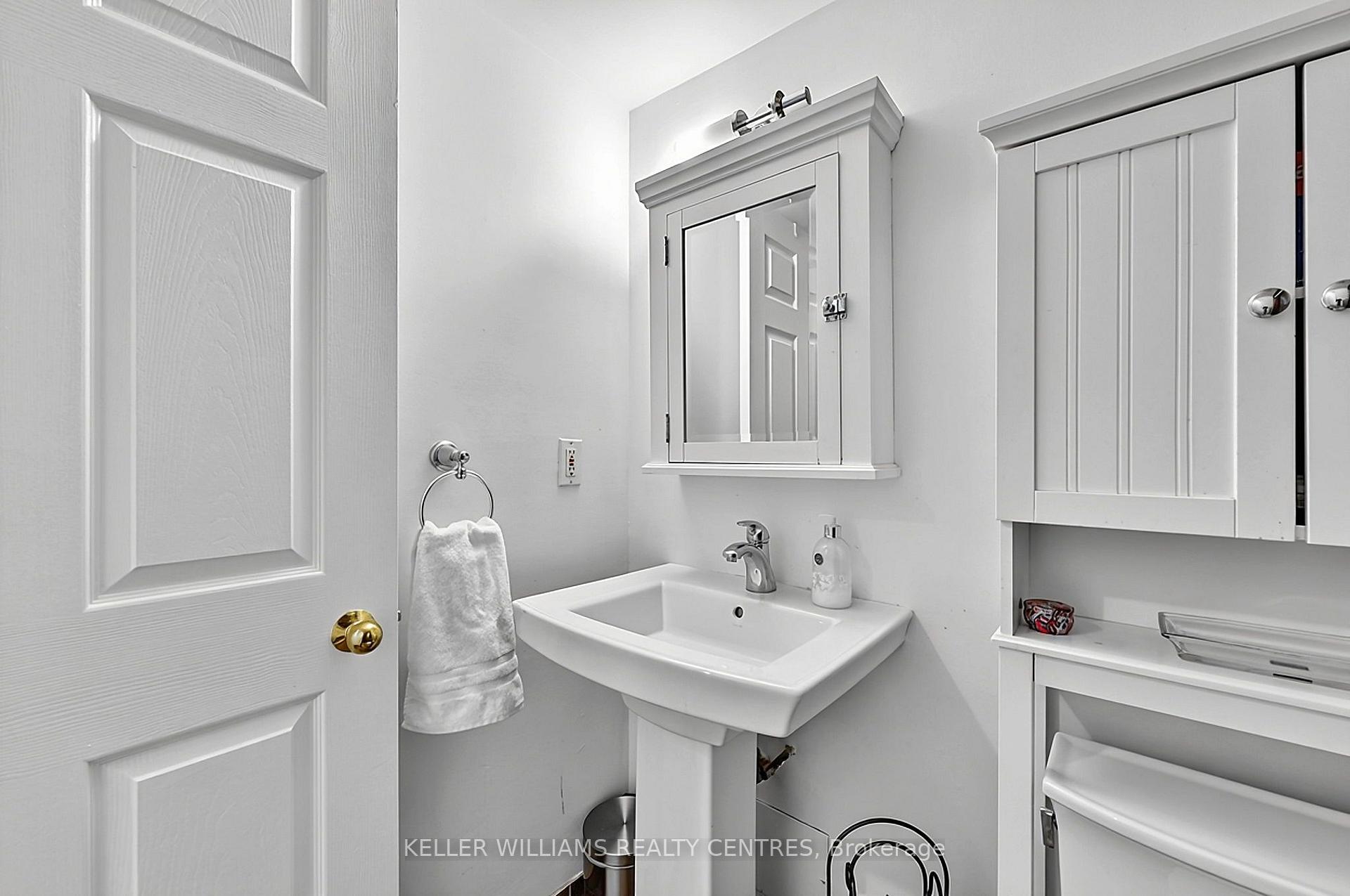 Photo 29 of Unit 408, 270 Davis Drive, Newmarket, Central Newmarket — HOMEH