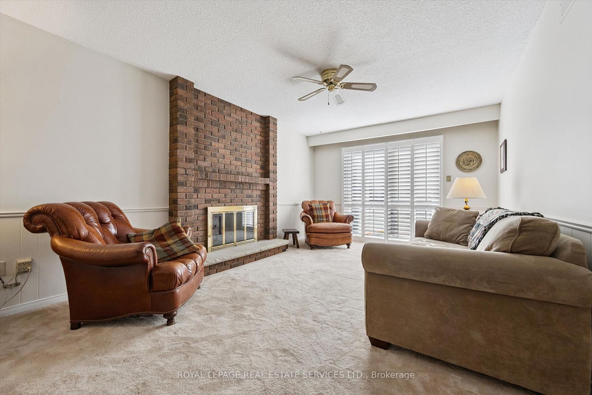 Photo 17 of 200 All Saints Crescent, Oakville, Ford — HOMEH