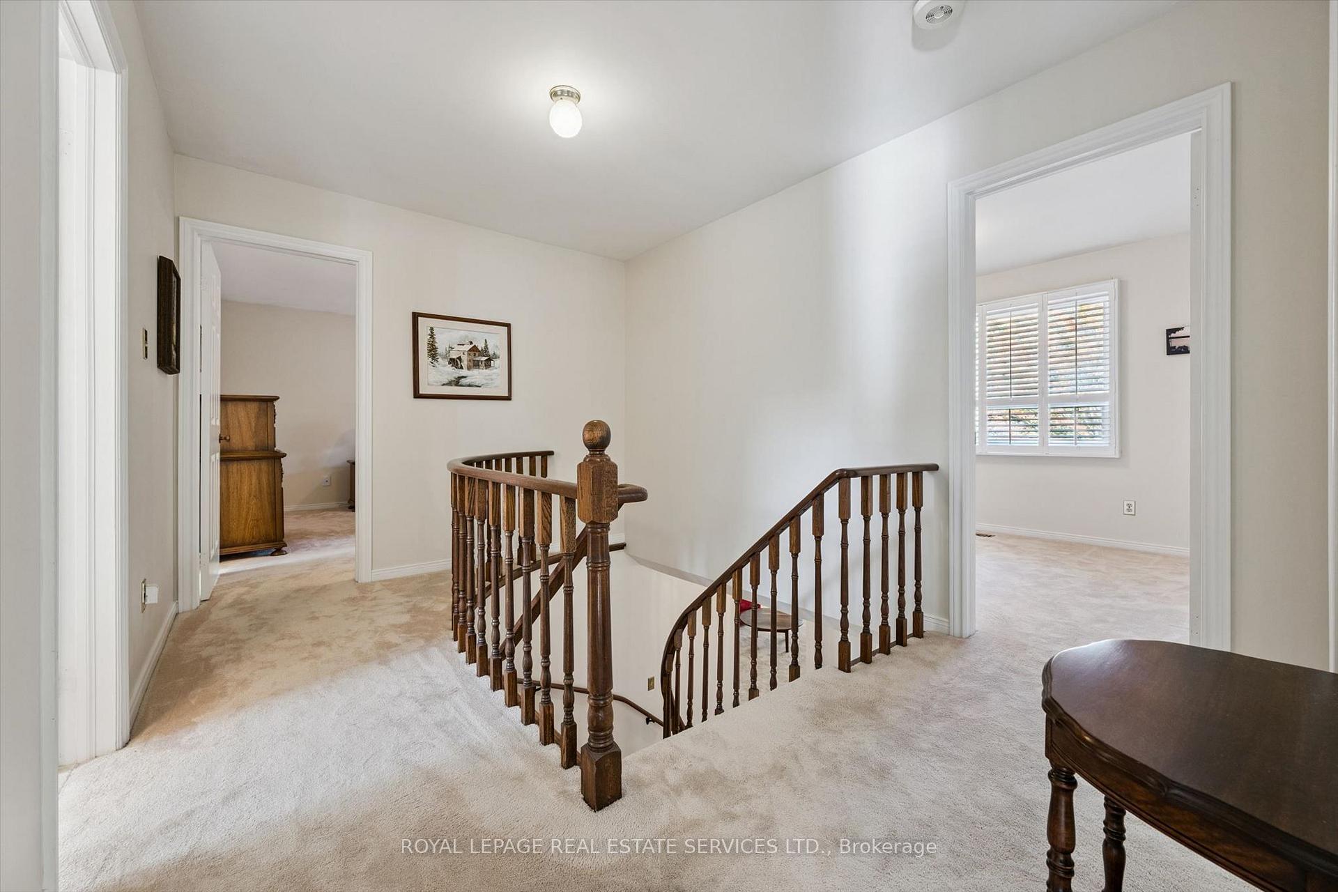 Photo 23 of 200 All Saints Crescent, Oakville, Ford — HOMEH