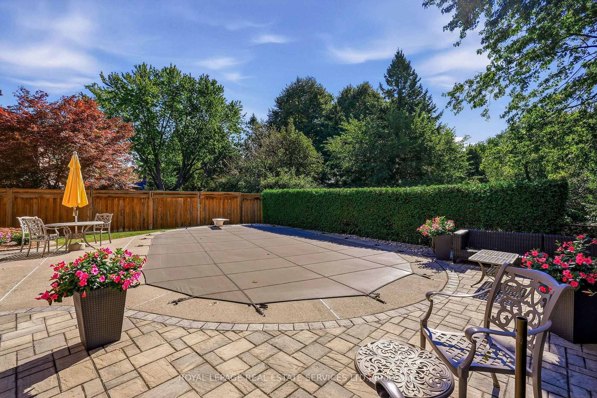 Photo 47 of 200 All Saints Crescent, Oakville, Ford — HOMEH