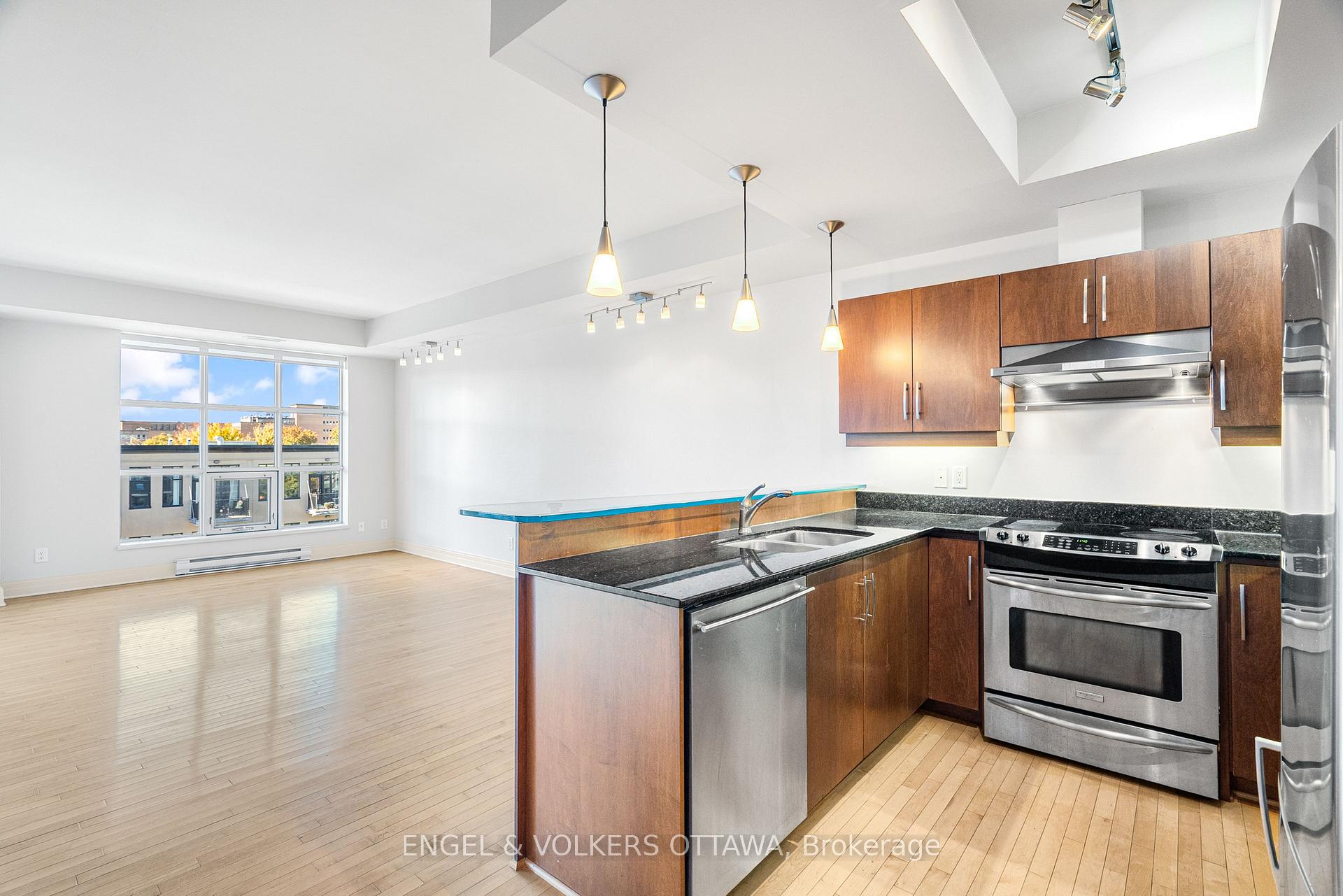 Photo 8 of Unit 507, 290 Powell Avenue, Ottawa, West Centre Town — HOMEH