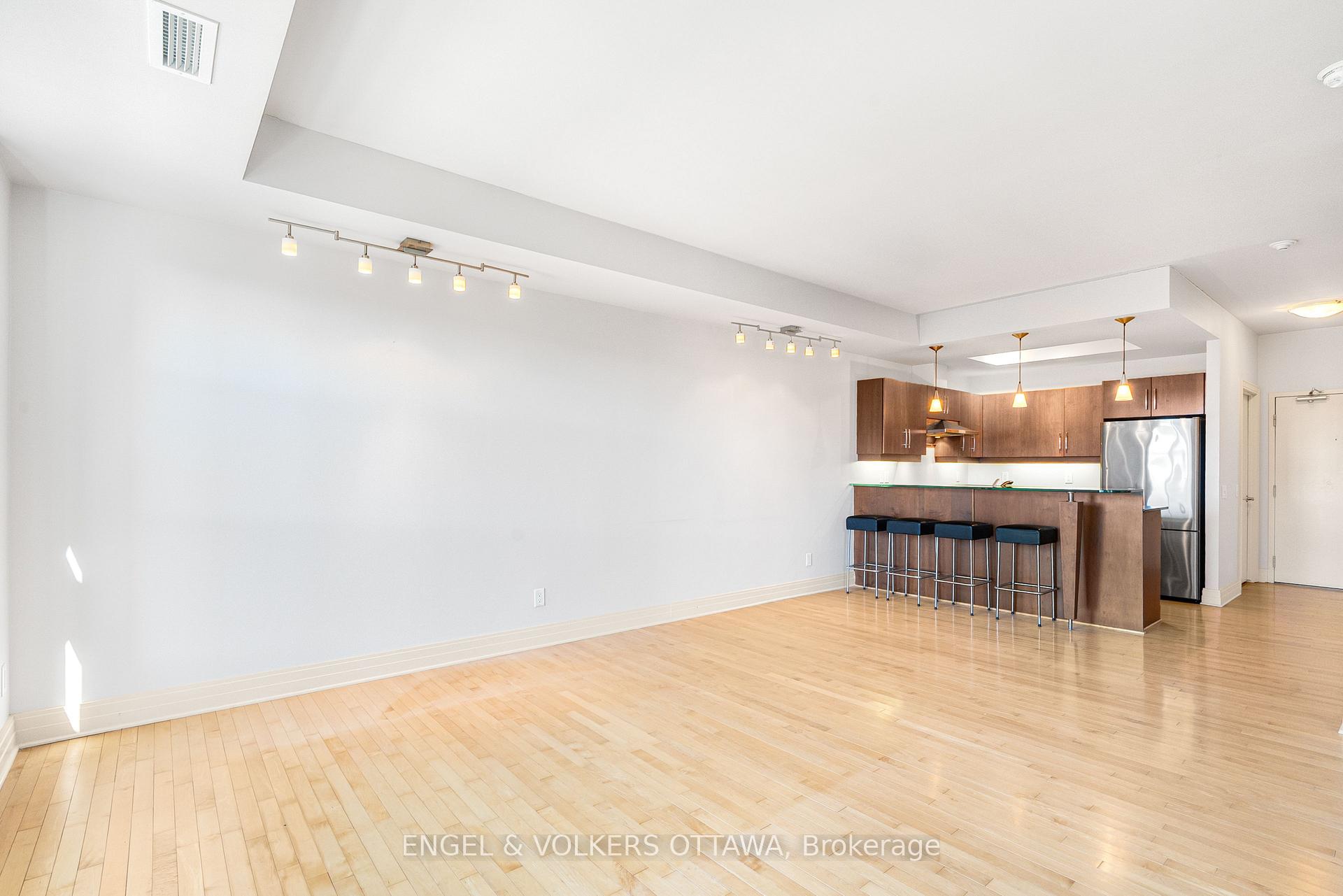Photo 10 of Unit 507, 290 Powell Avenue, Ottawa, West Centre Town — HOMEH