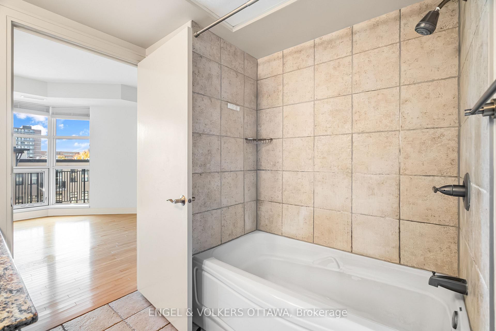Photo 20 of Unit 507, 290 Powell Avenue, Ottawa, West Centre Town — HOMEH