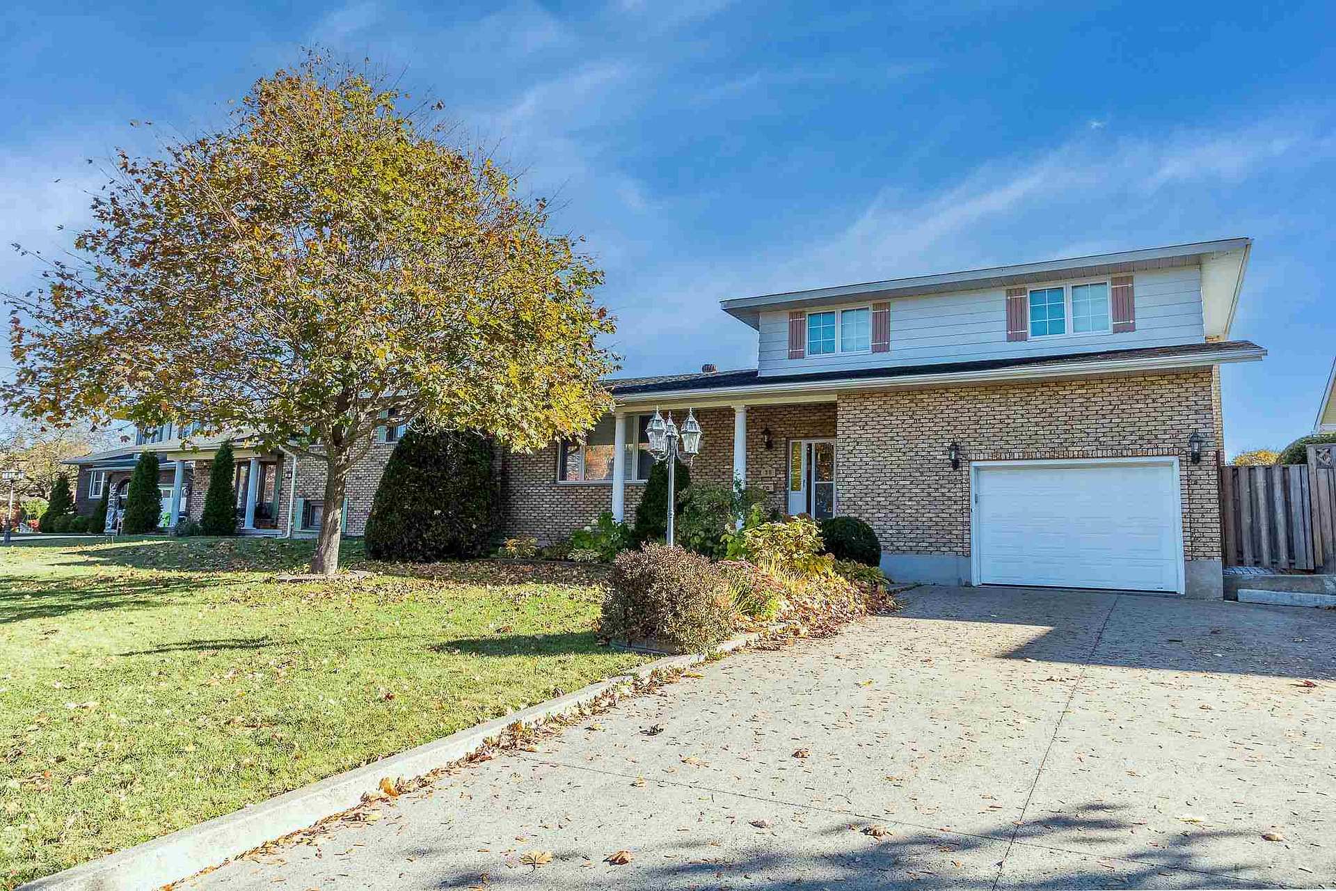 Photo 2 of 30 Highcrest Street, Sault Ste Marie, Ward 3 — HOMEH