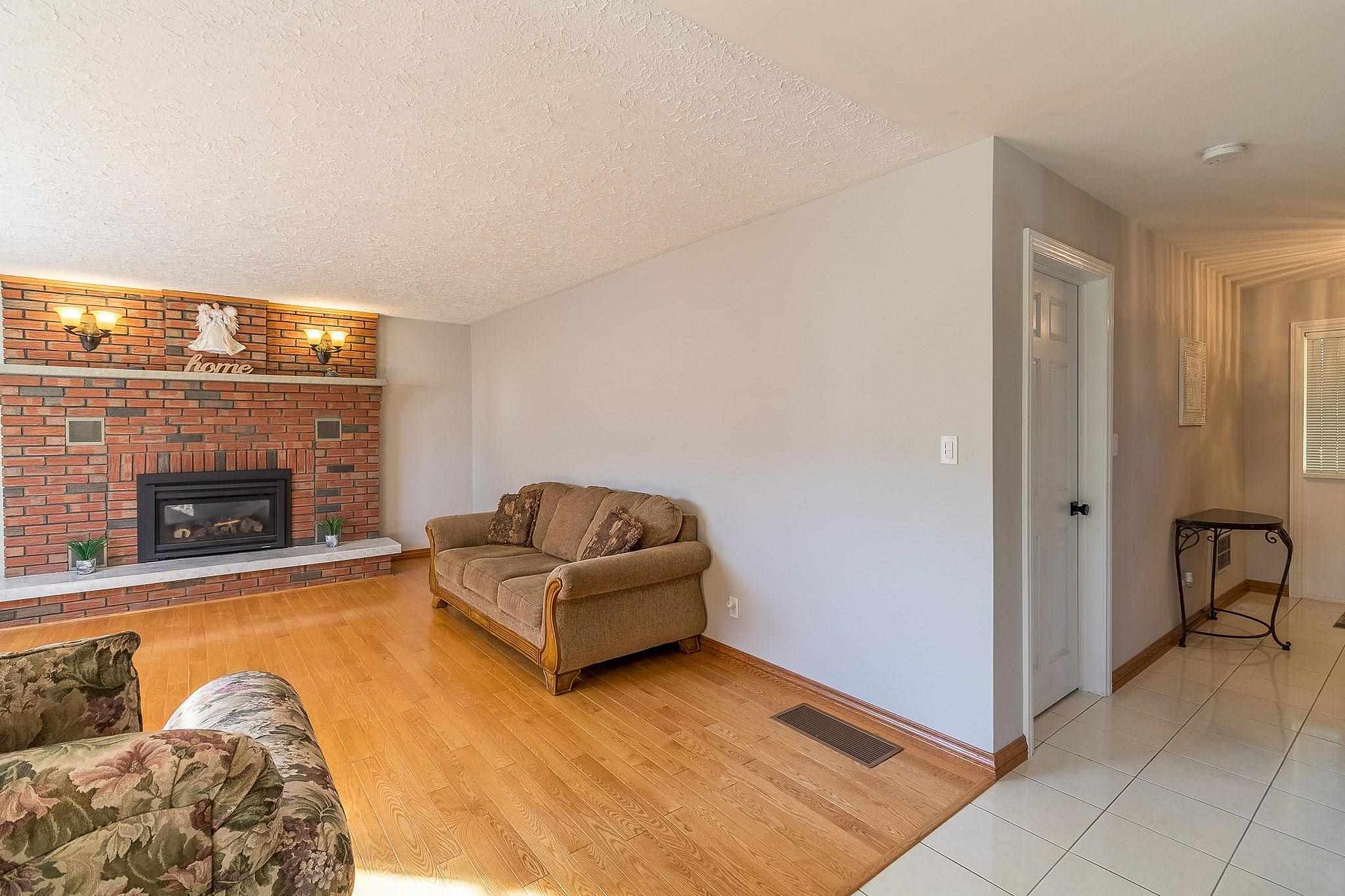 Photo 12 of 30 Highcrest Street, Sault Ste Marie, Ward 3 — HOMEH