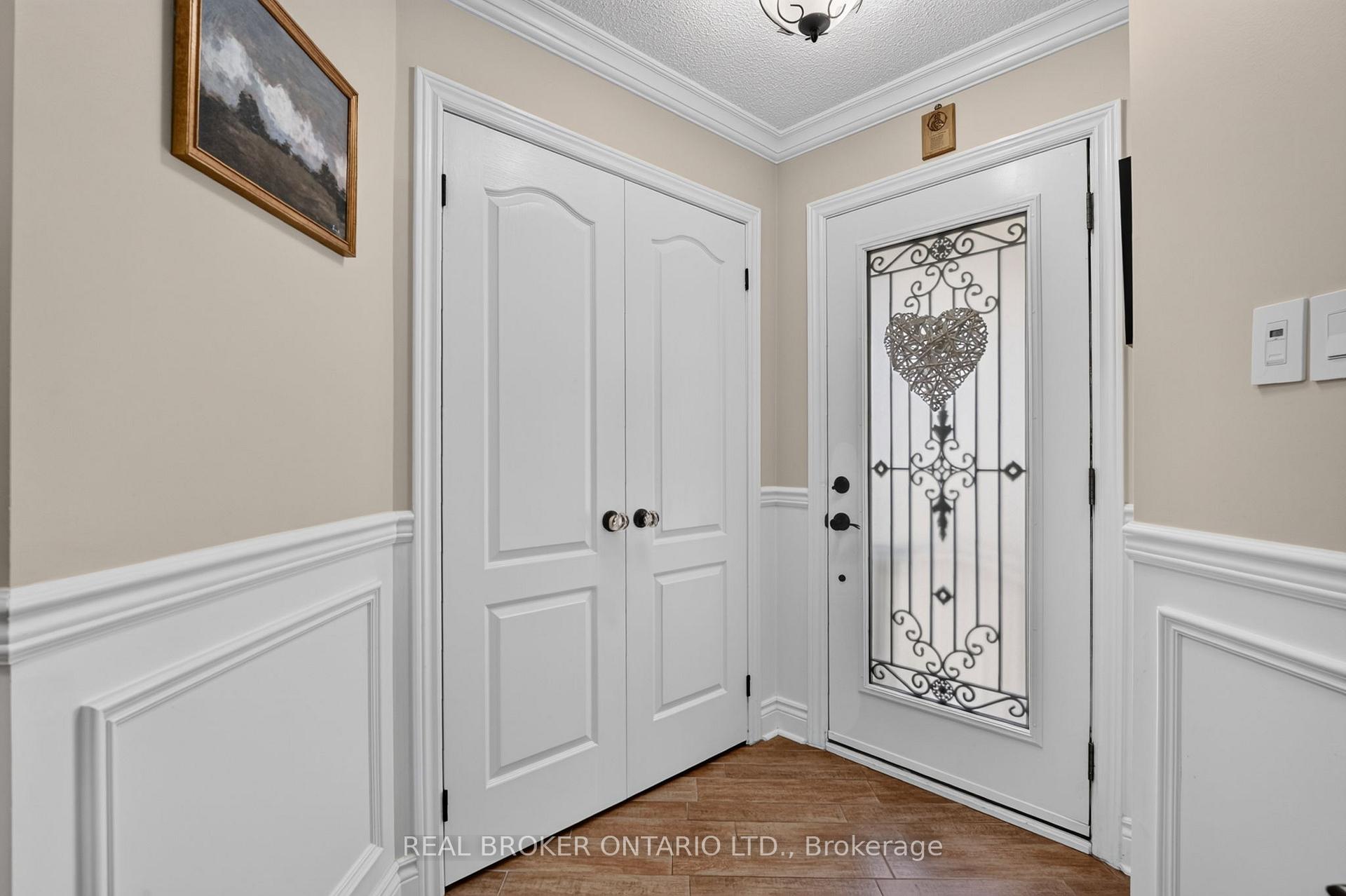 Photo 5 of 74 Harley Avenue, Halton Hills, Georgetown — HOMEH