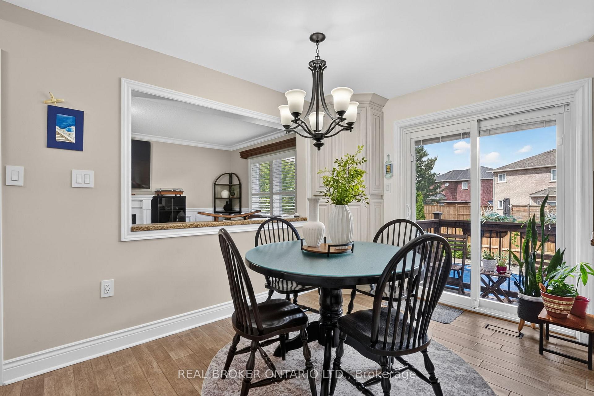 Photo 14 of 74 Harley Avenue, Halton Hills, Georgetown — HOMEH