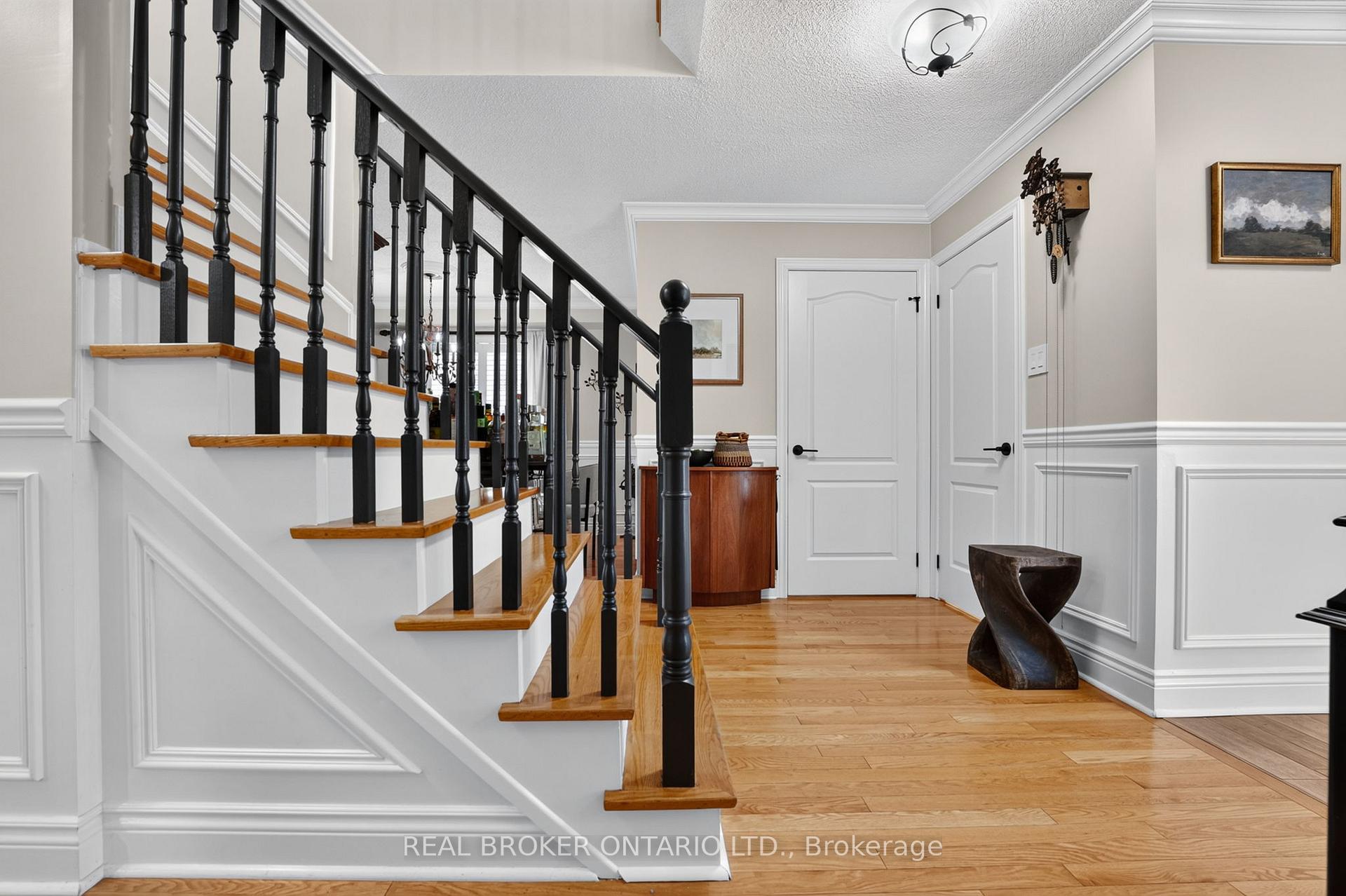 Photo 31 of 74 Harley Avenue, Halton Hills, Georgetown — HOMEH