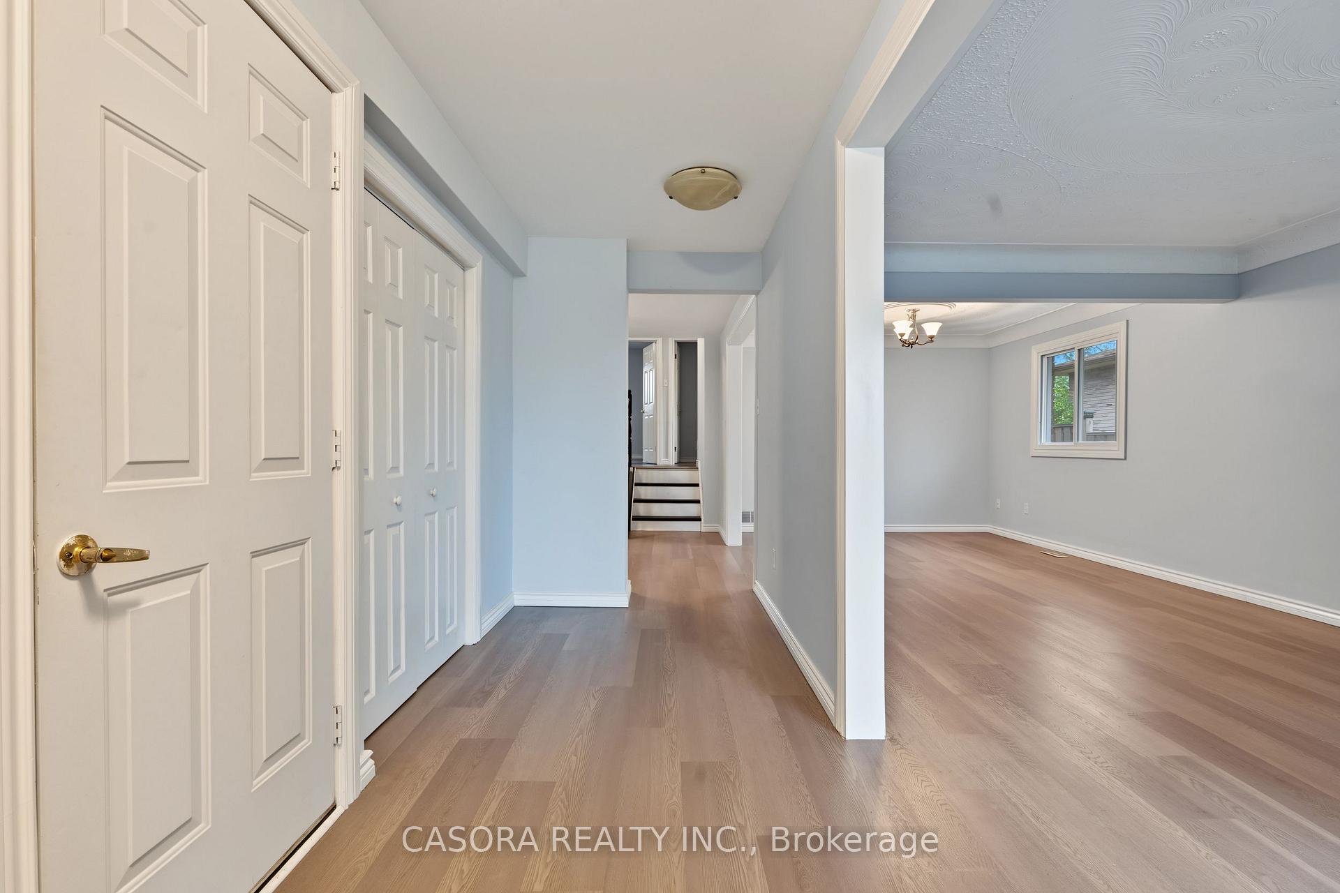 Photo 6 of 8 Valanna Court, Hamilton, Gurnett — HOMEH
