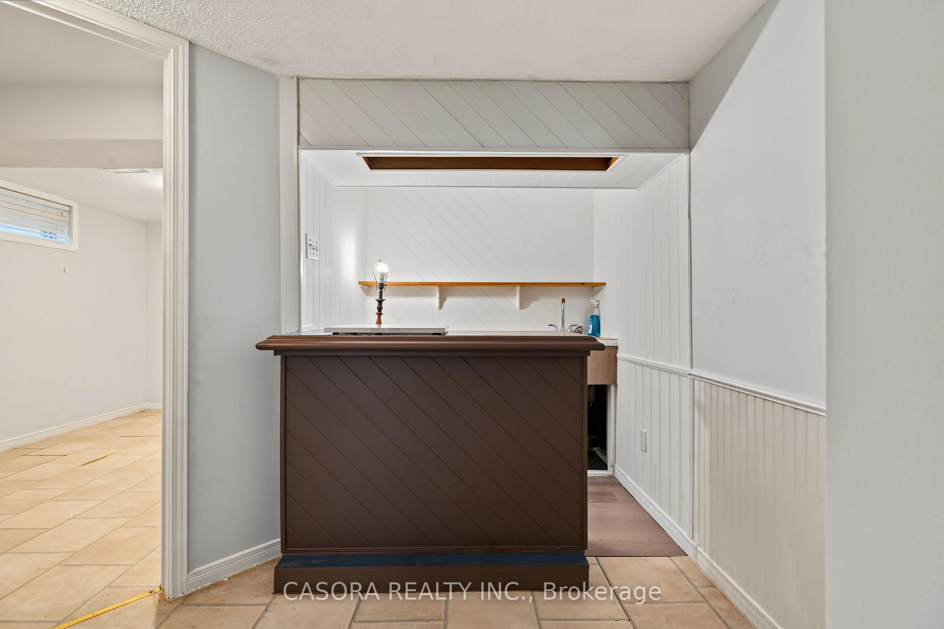 Photo 36 of 8 Valanna Court, Hamilton, Gurnett — HOMEH