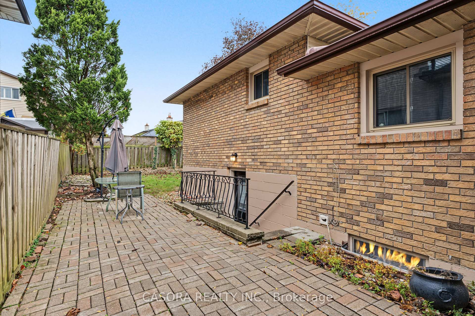 Photo 39 of 8 Valanna Court, Hamilton, Gurnett — HOMEH