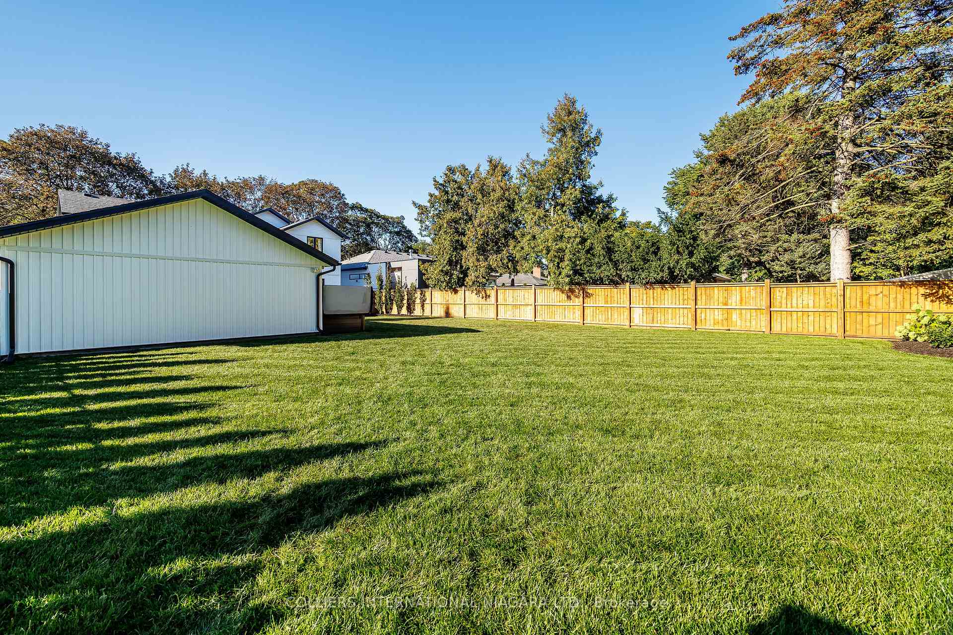 Photo 8 of 195 Dalhousie Avenue, St. Catharines, Port Dalhousie — HOMEH