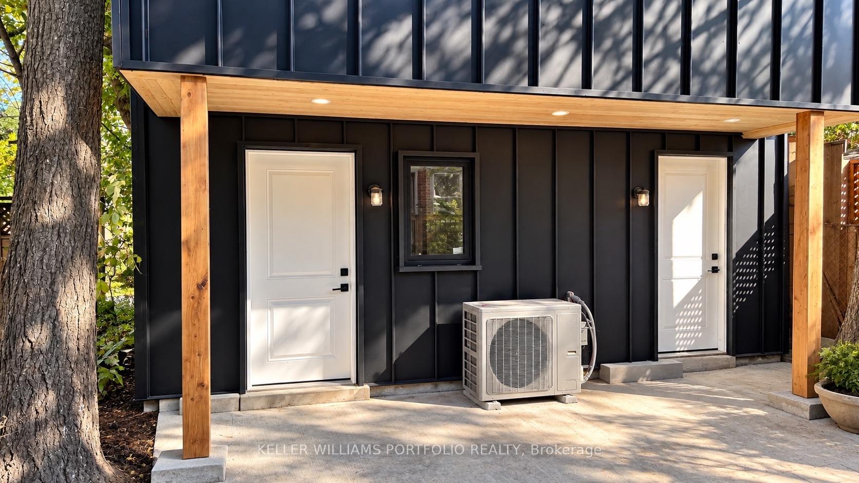 Photo 17 of Unit Laneway House, 71A Chisholm Avenue, Toronto, Woodbine-Lumsden — HOMEH