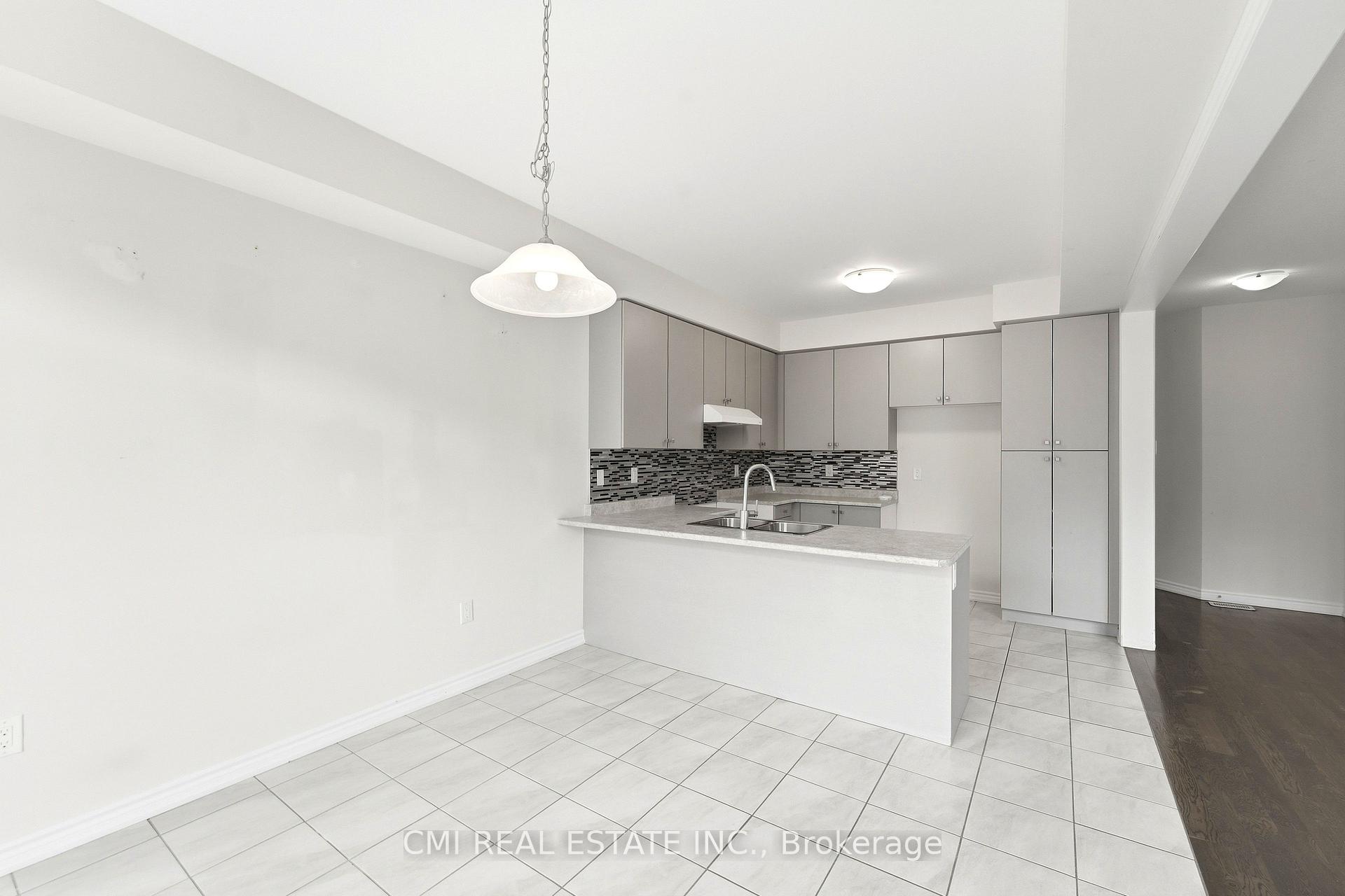 Photo 9 of 68 Lillian Way, Haldimand — HOMEH