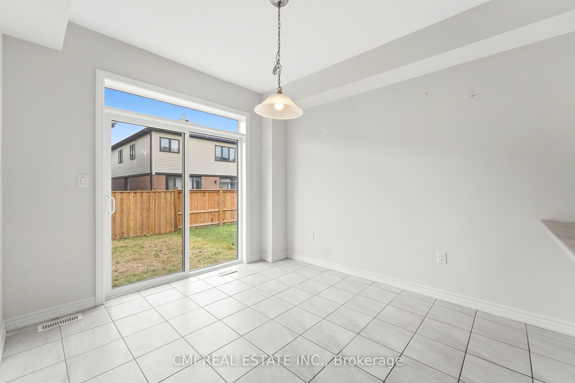 Photo 12 of 68 Lillian Way, Haldimand — HOMEH
