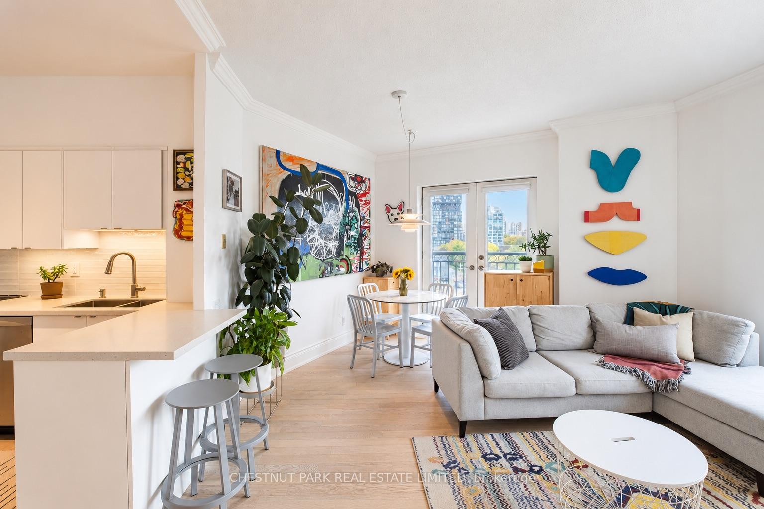 Photo 3 of Unit 609, 115 Richmond Street E, Toronto, Church-Yonge Corridor — HOMEH