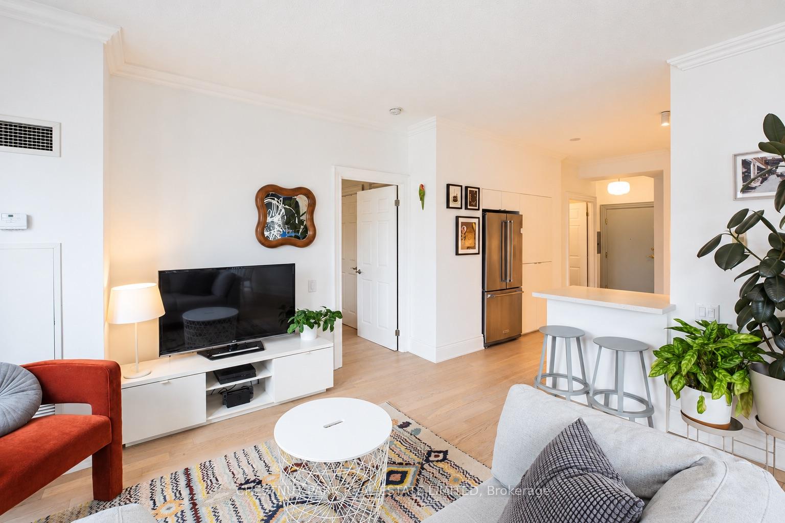 Photo 9 of Unit 609, 115 Richmond Street E, Toronto, Church-Yonge Corridor — HOMEH