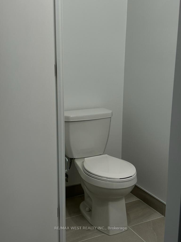 Photo 8 of Unit 706, 130 River Street E, Toronto, Regent Park — HOMEH