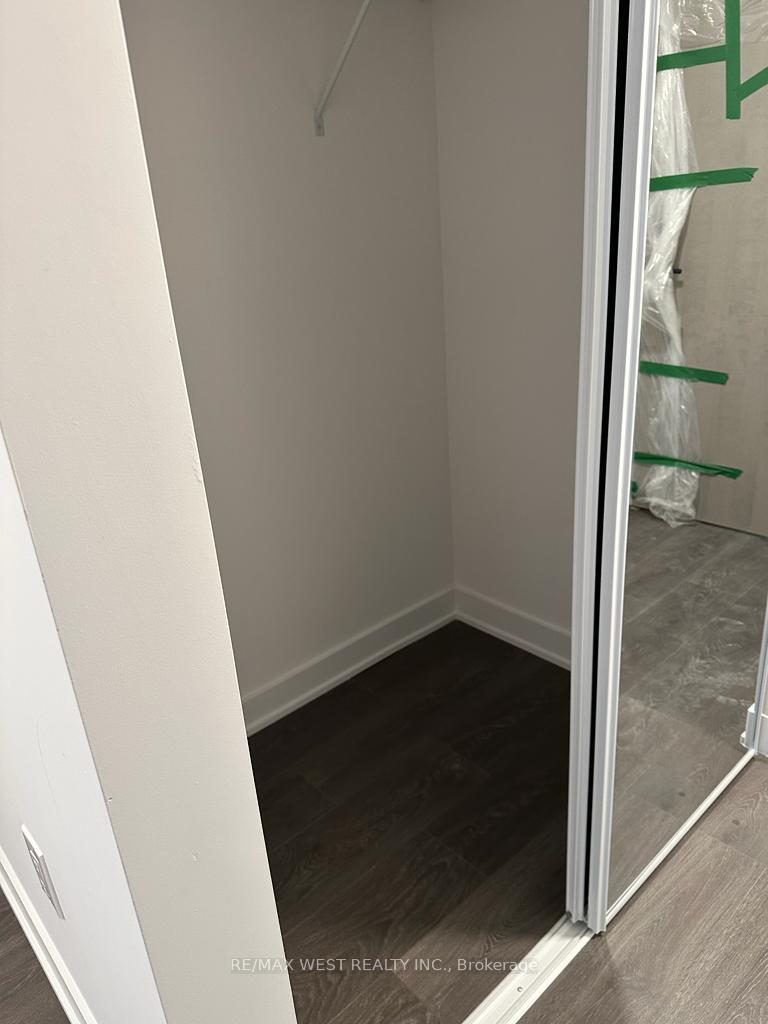 Photo 12 of Unit 706, 130 River Street E, Toronto, Regent Park — HOMEH